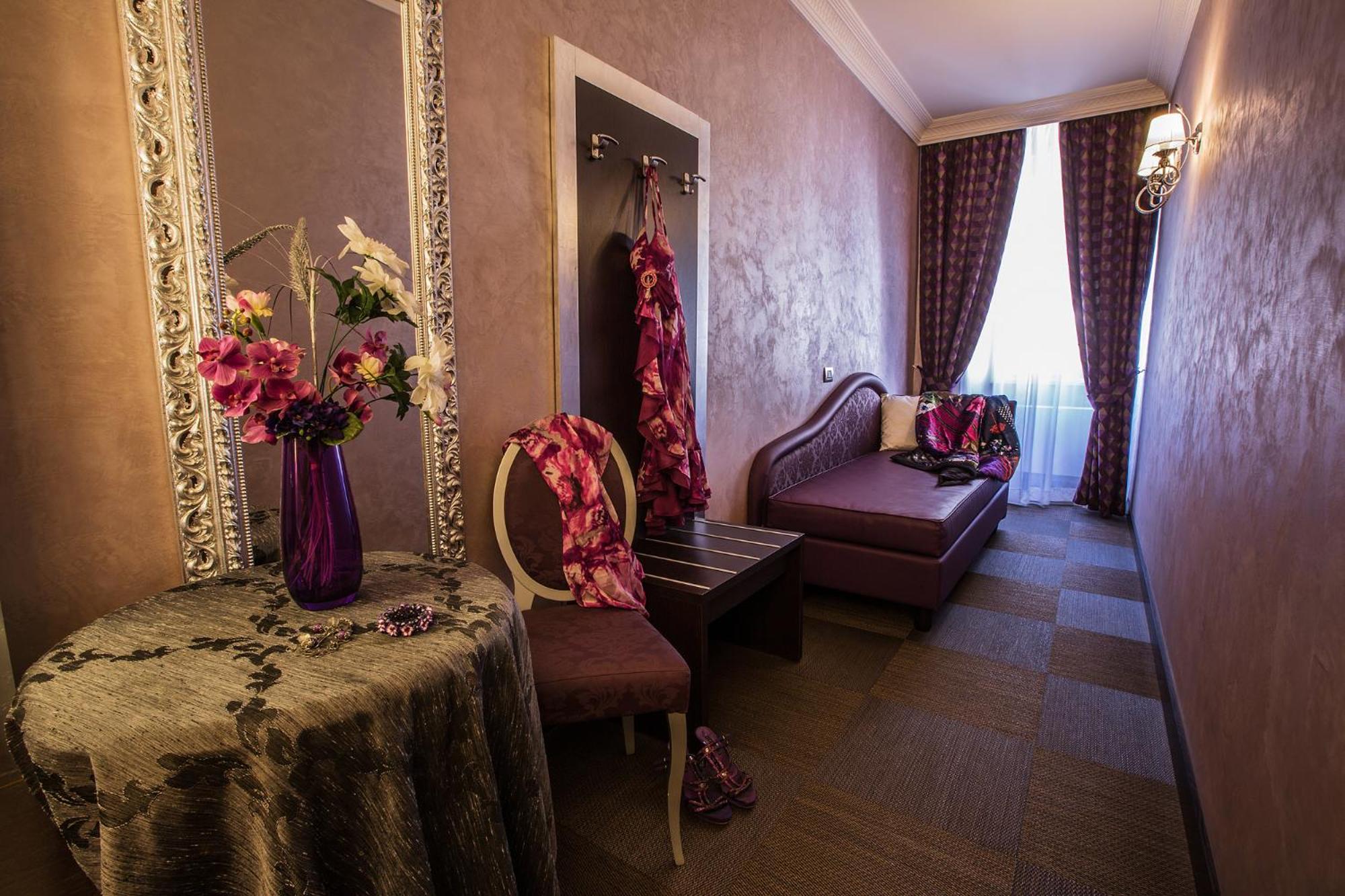 Superior Triple Room photo 3