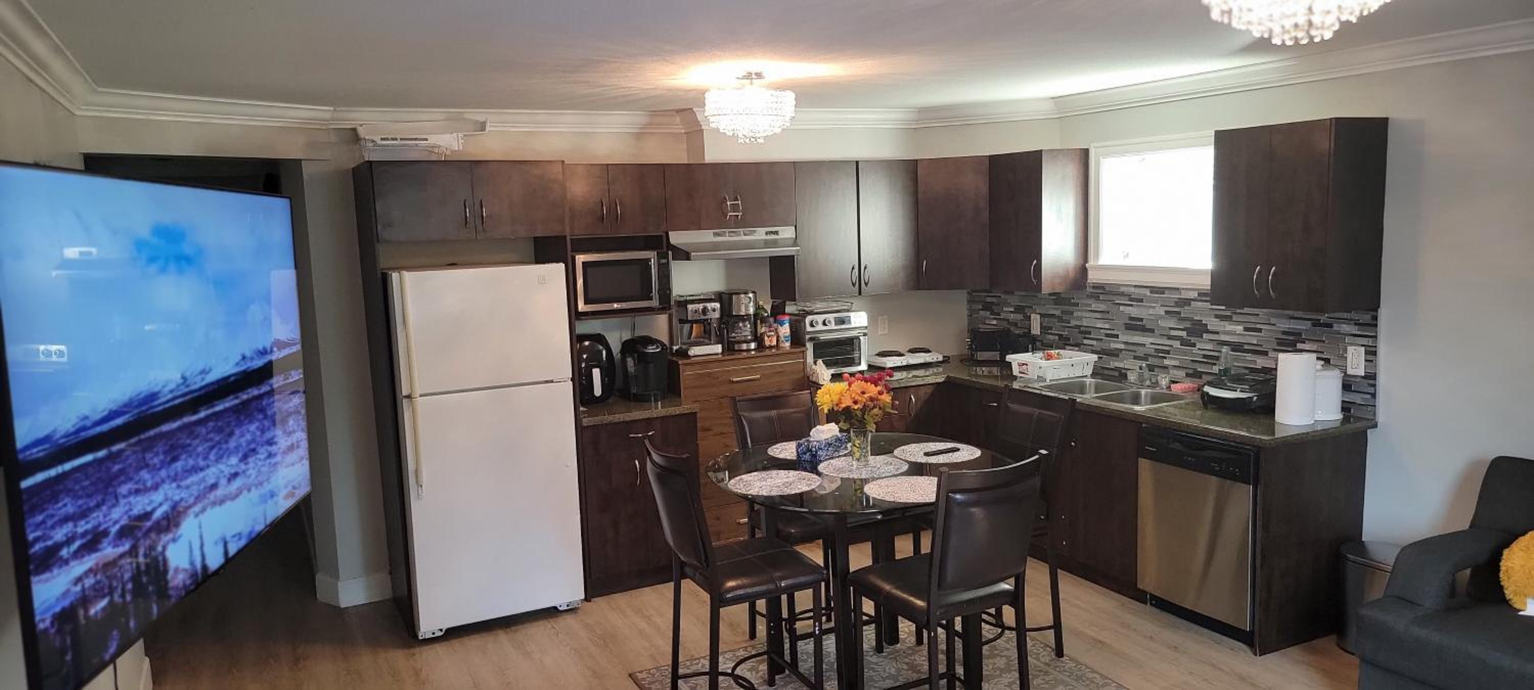 Deluxe Family Suite photo 3