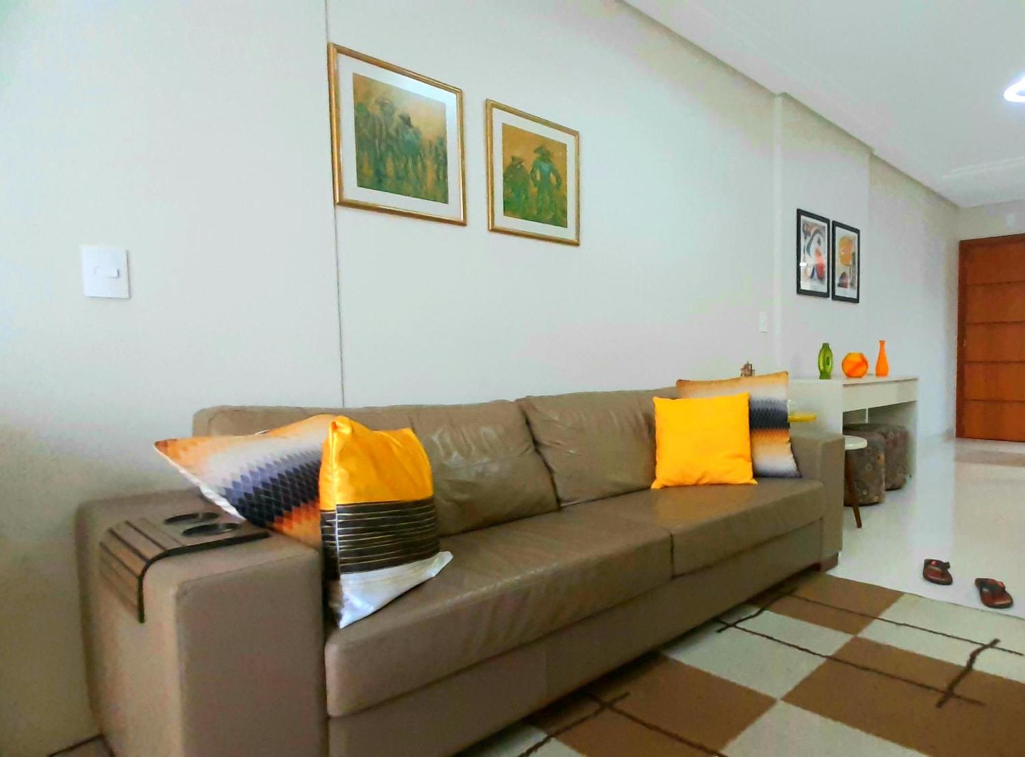 Three-Bedroom Apartment - Photo 3
