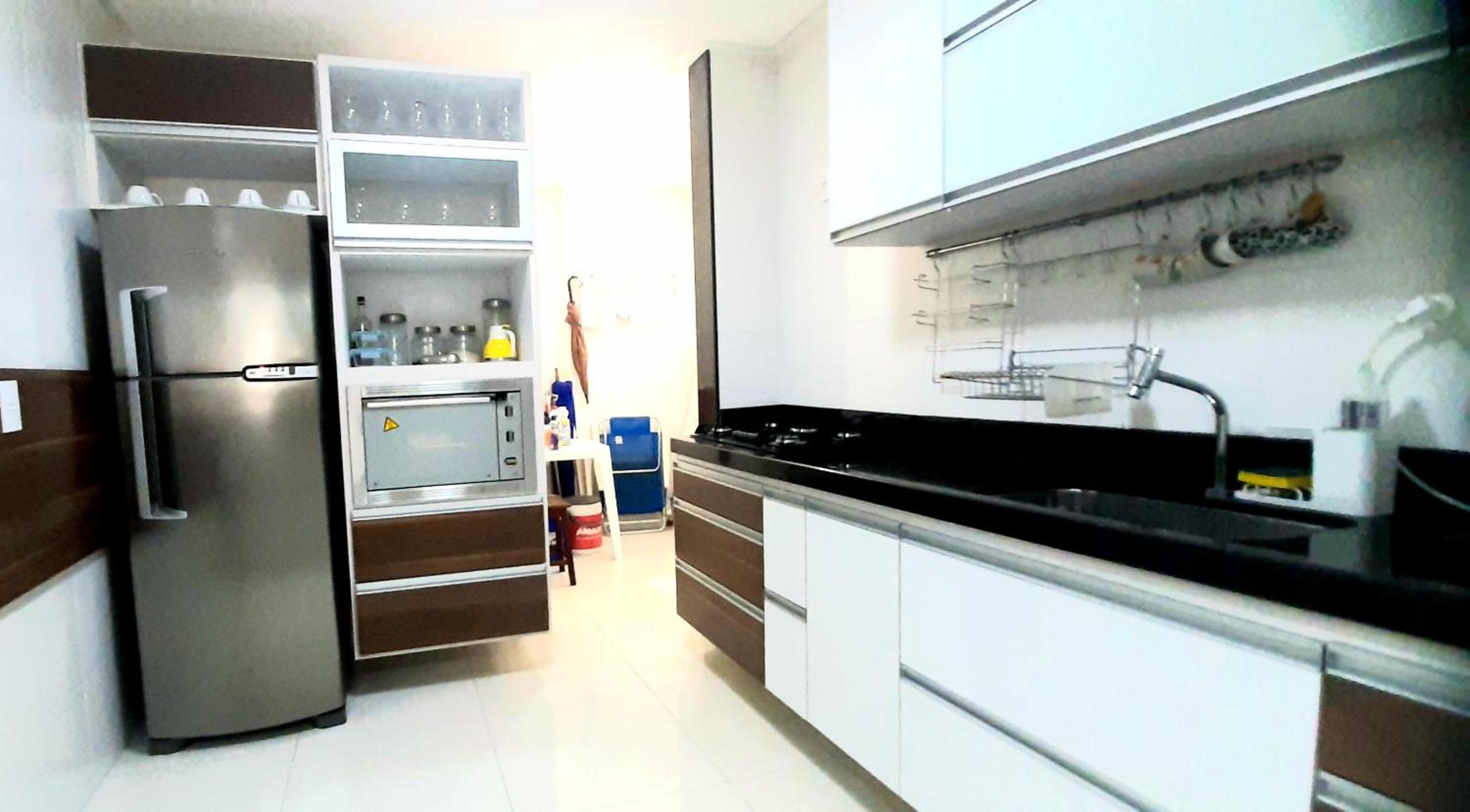 Three-Bedroom Apartment - Photo 23