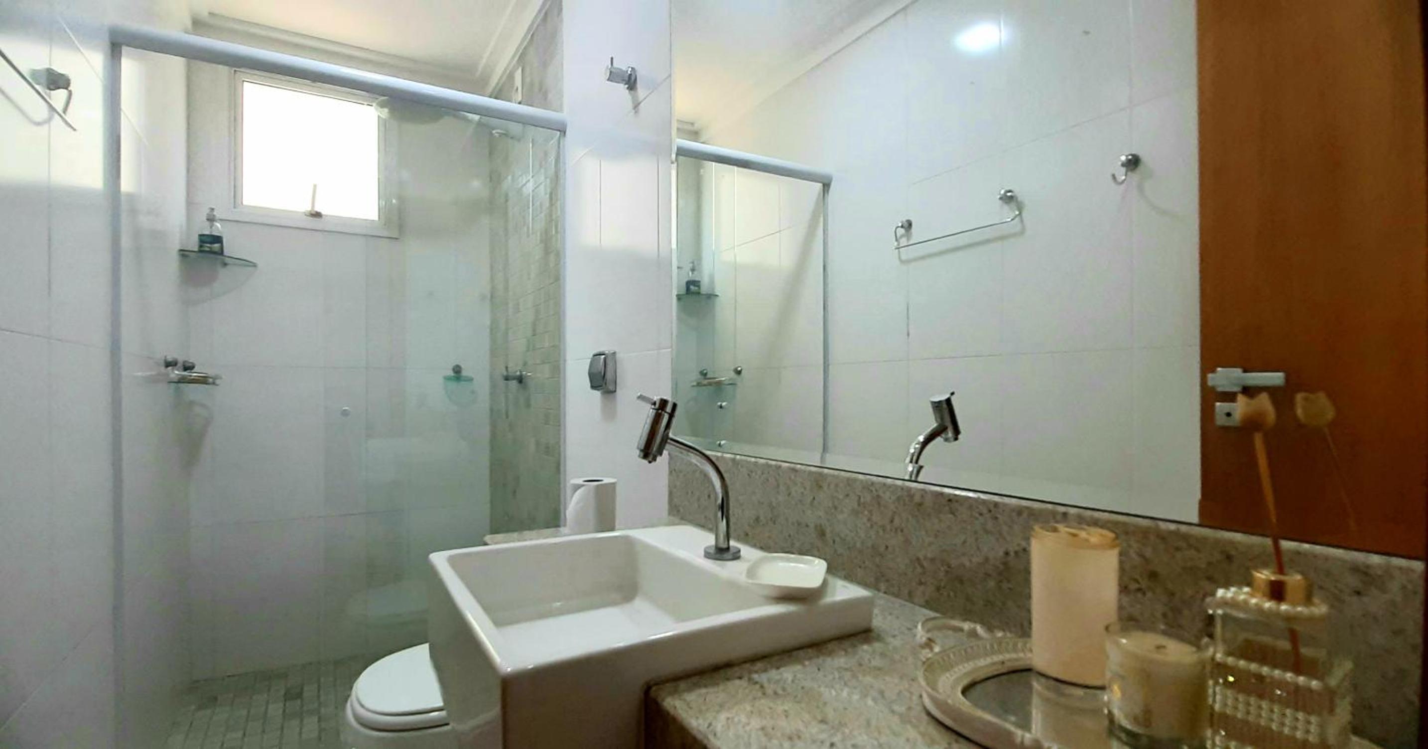 Three-Bedroom Apartment - Photo 28