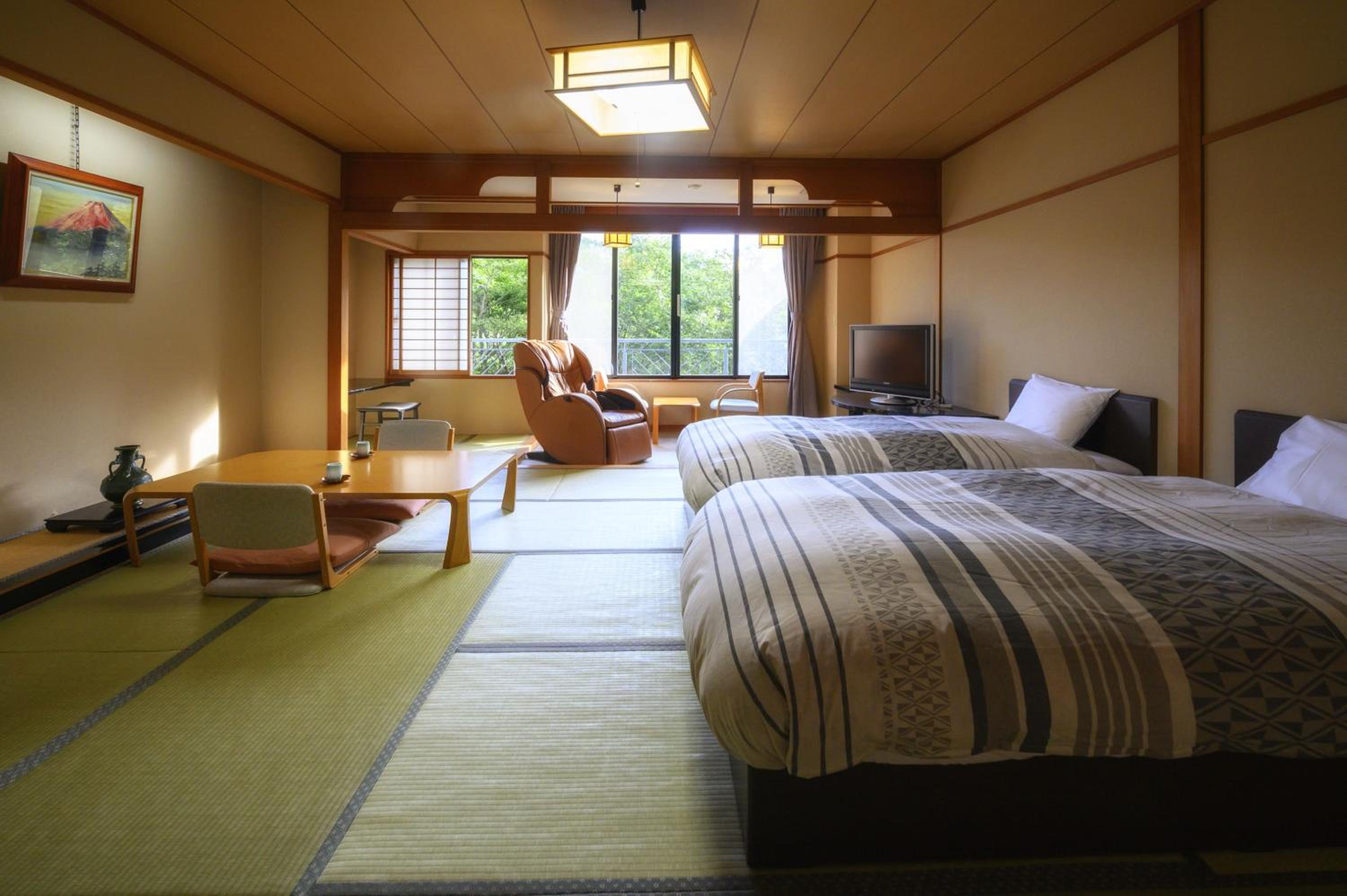 Japanese-Style Room with Bed & Massage Chair-Jstyle Villa - Non-Smoking - Photo 1