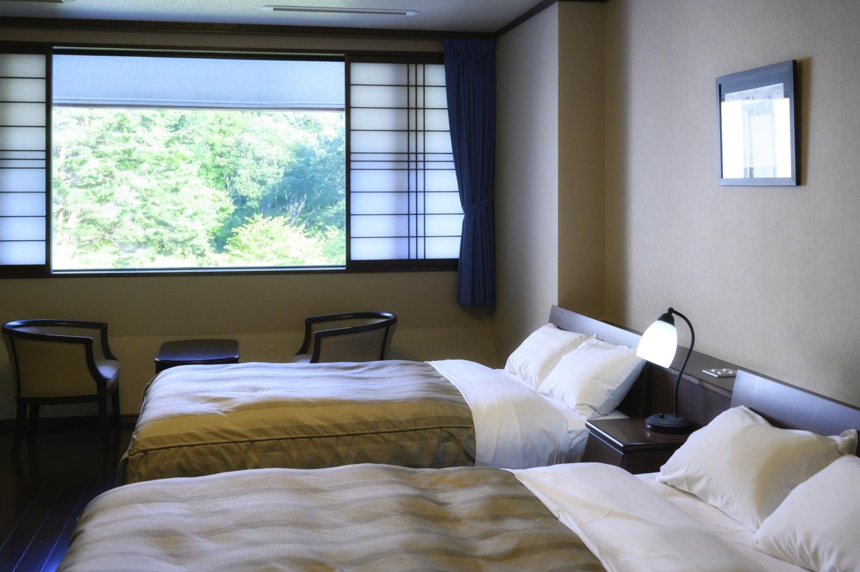 Standard Twin Room -The Main - Non-Smoking - Photo 2