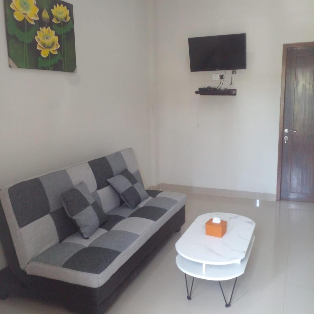 Double or Twin Room photo 3