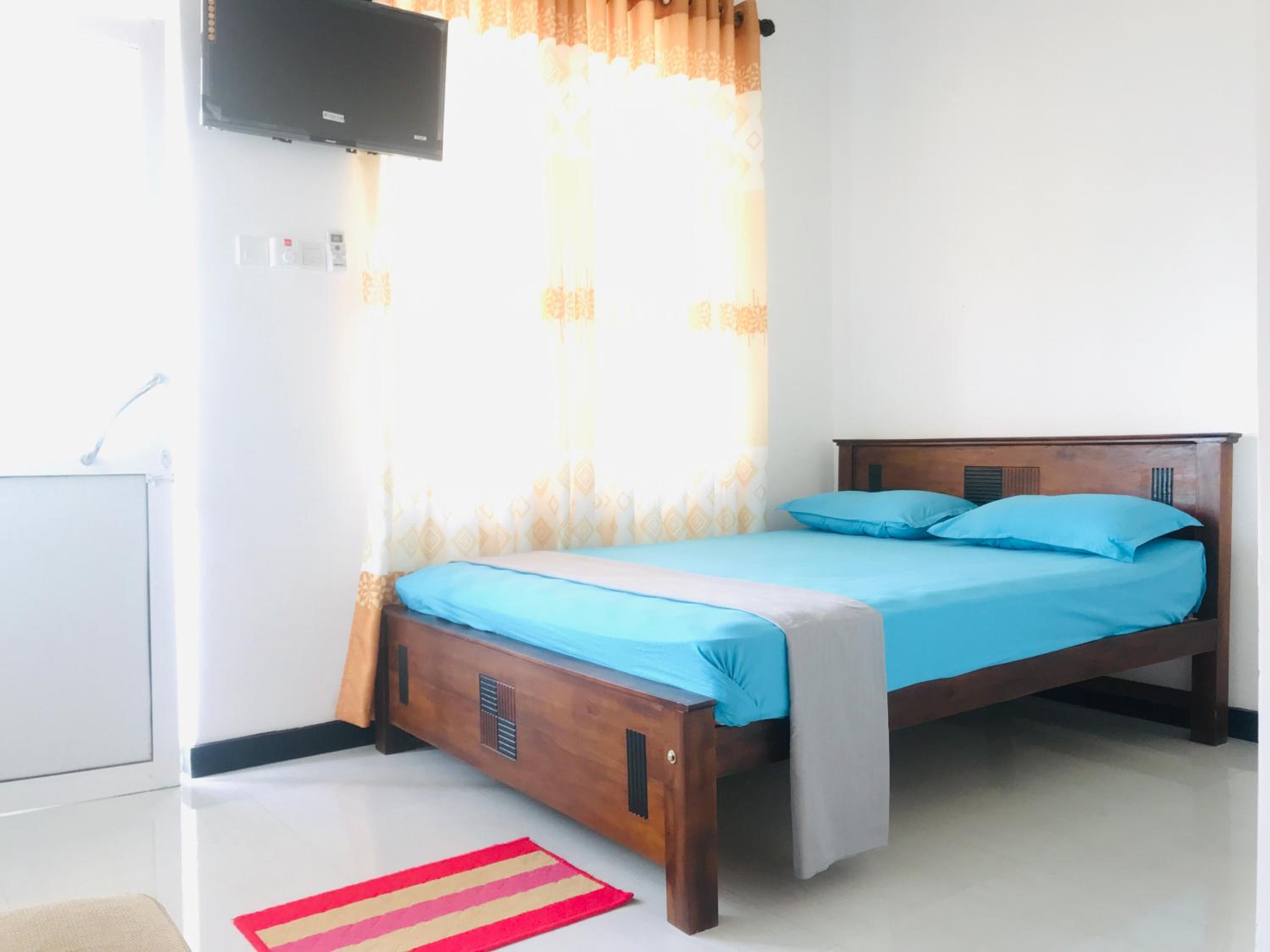 Deluxe Double Room (2 Adults + 1 Child) photo 1
