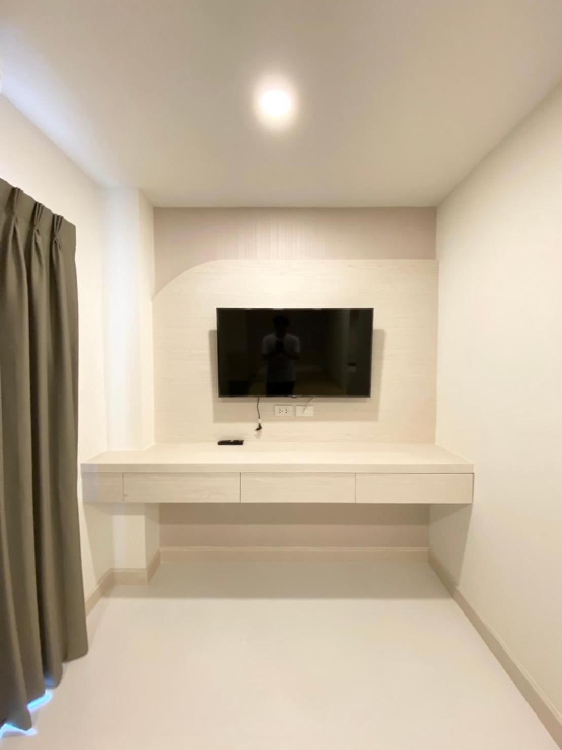 Deluxe Double Room with Balcony photo 1