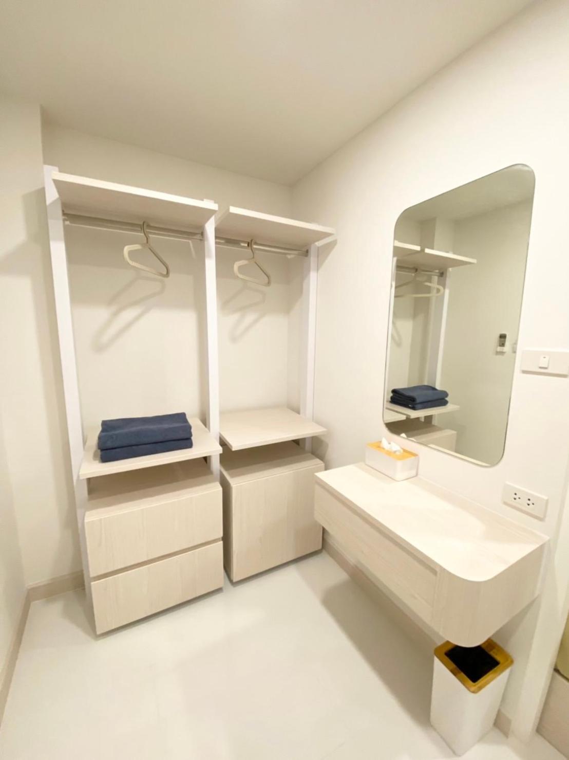 Deluxe Double Room with Balcony photo 3