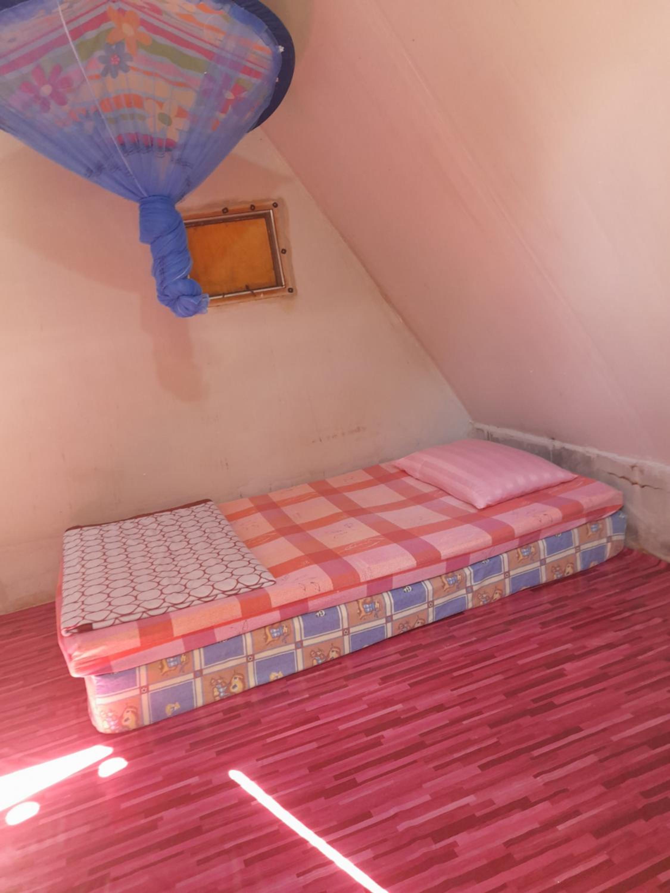 Budget Single Room