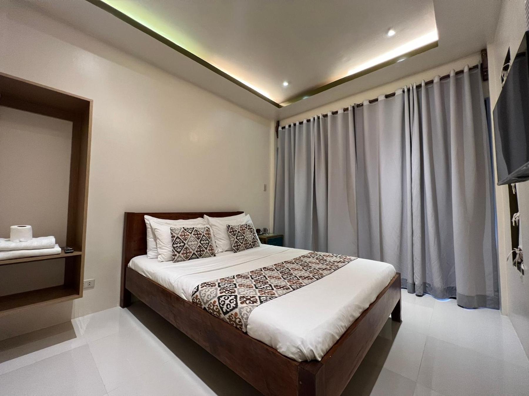 Double Room with Private Bathroom photo 3