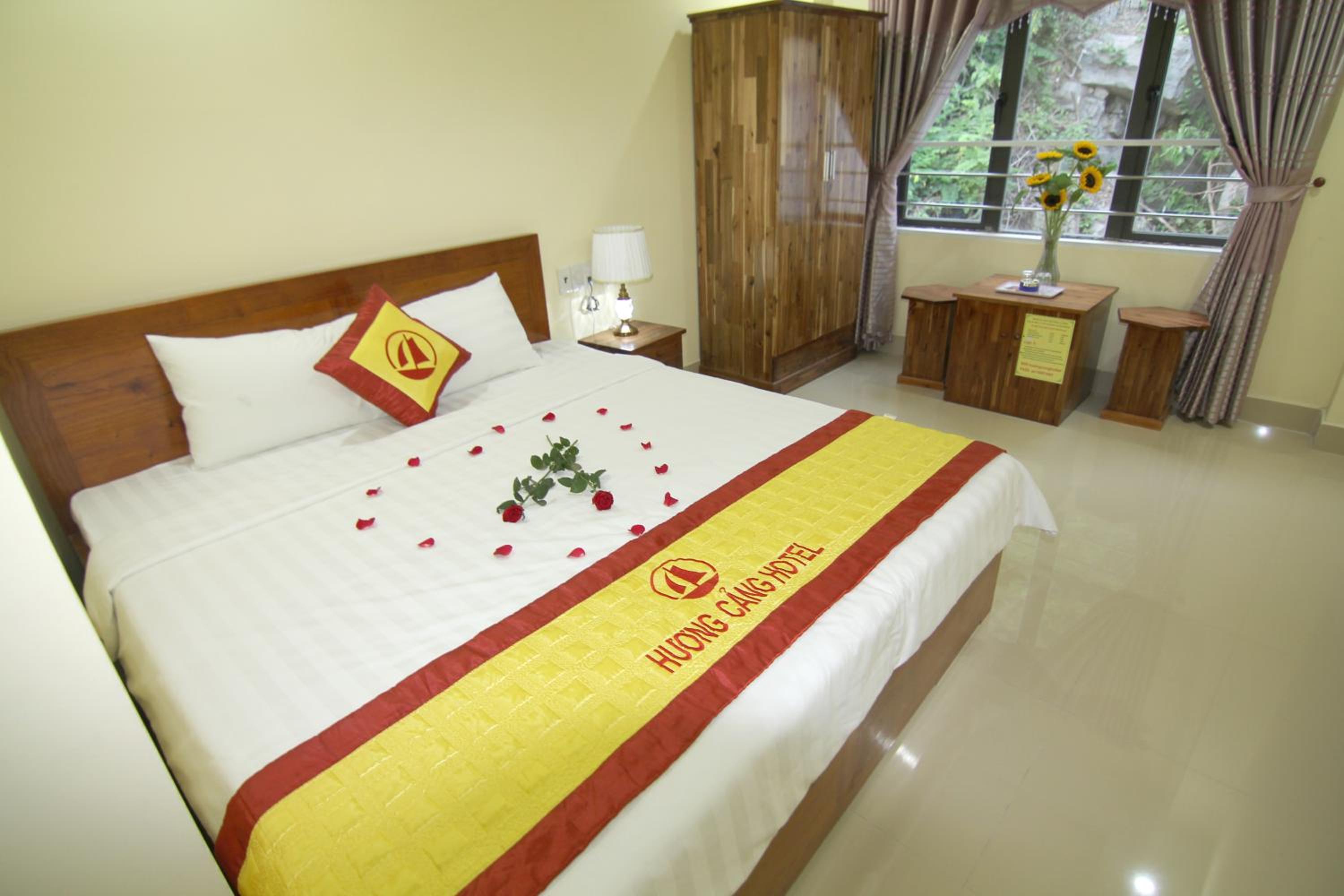 Deluxe Double or Twin Room with Mountain View photo 1