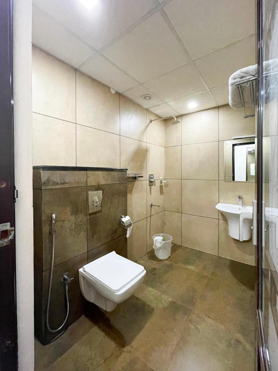 Deluxe Room - Photo 5