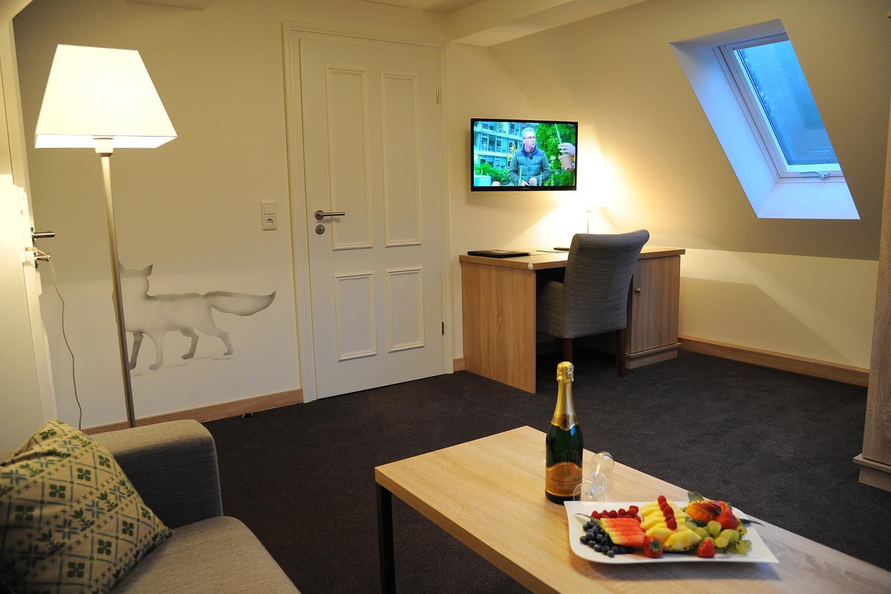 Fuchs Suite - Photo 9