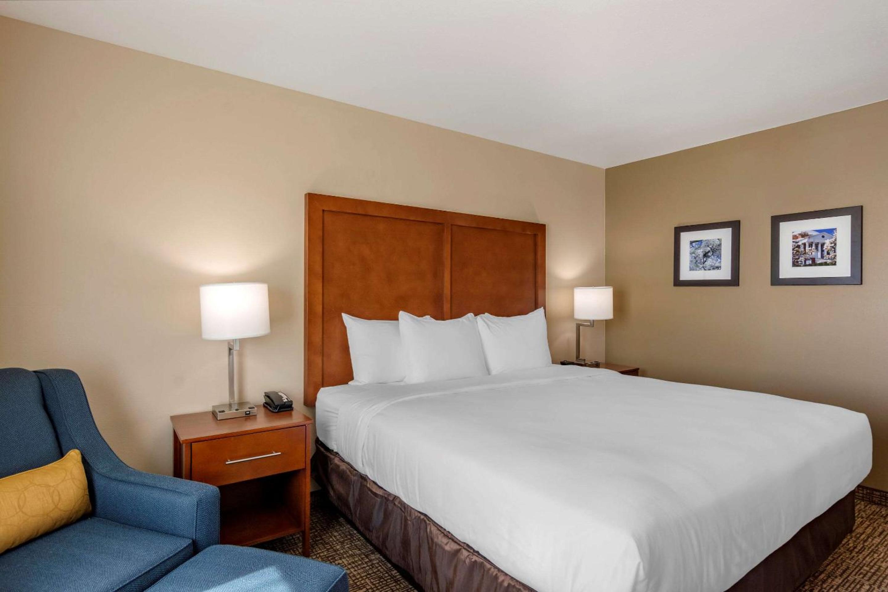 King Room - Disability Access/Non Smoking  - Photo 5