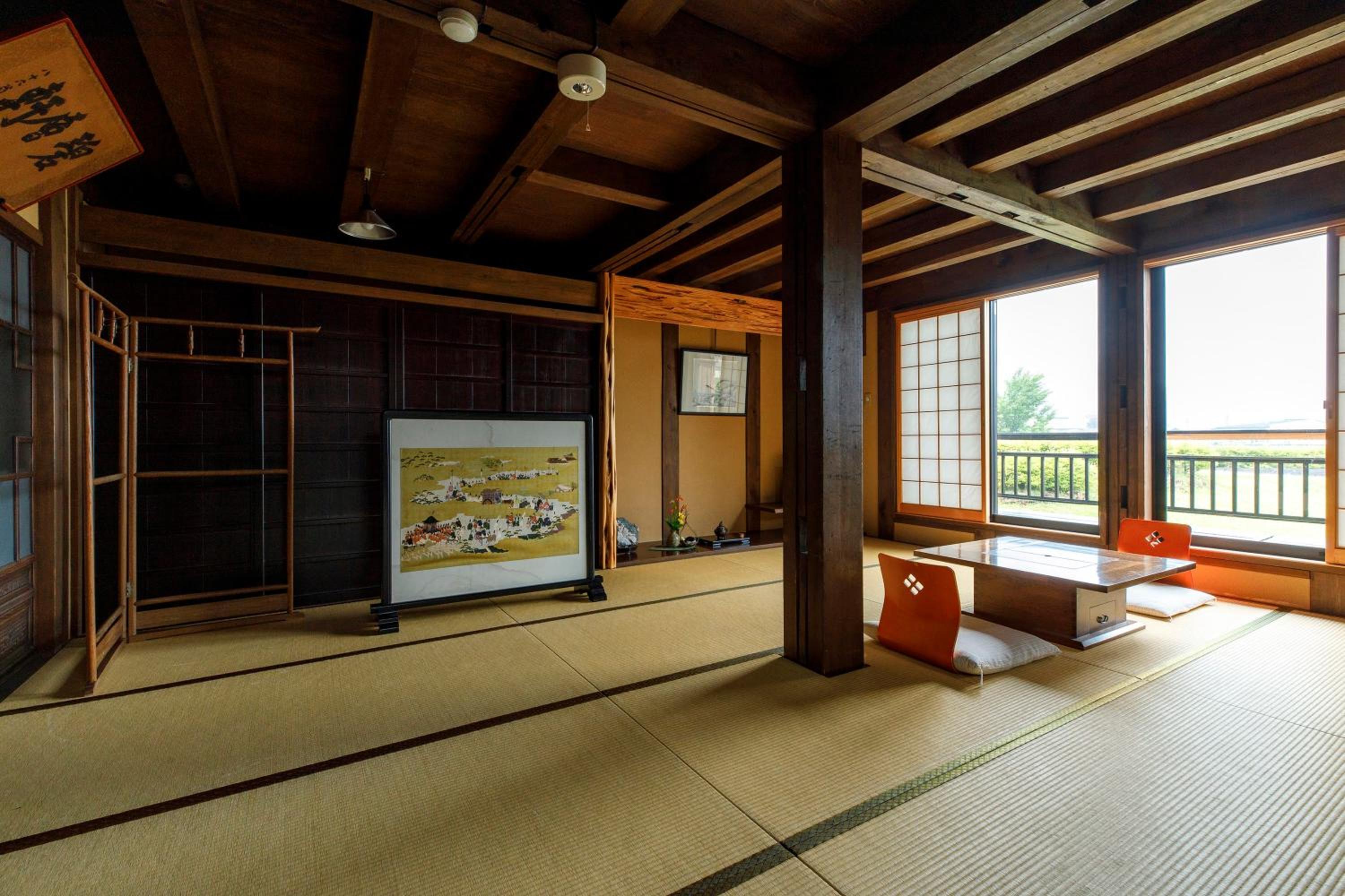 Family Room with Terrace photo 3