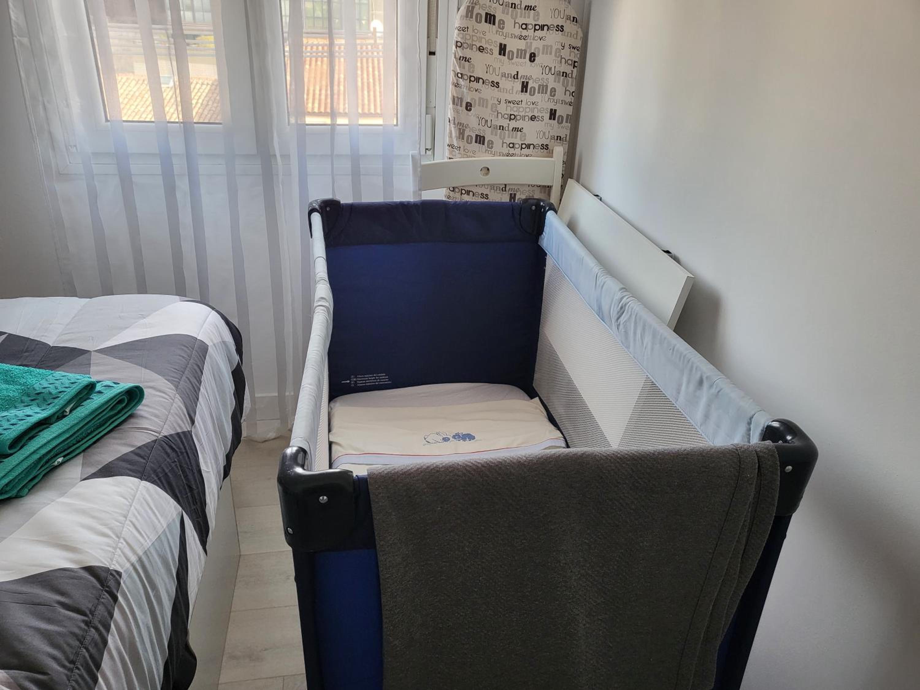 Two-Bedroom Apartment - Photo 3