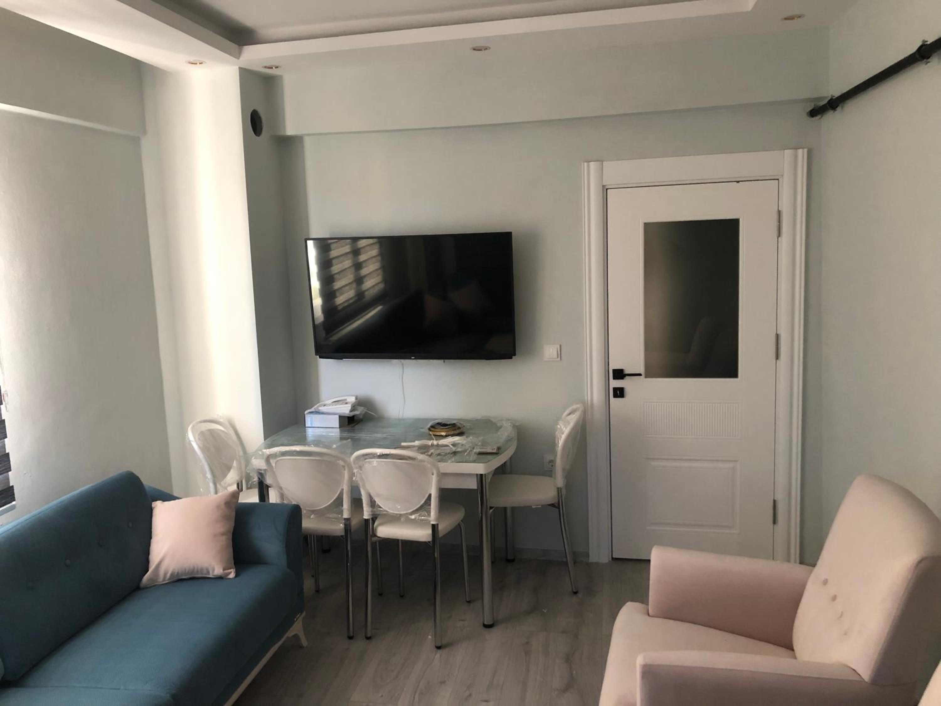 Apartment with Balcony photo 1