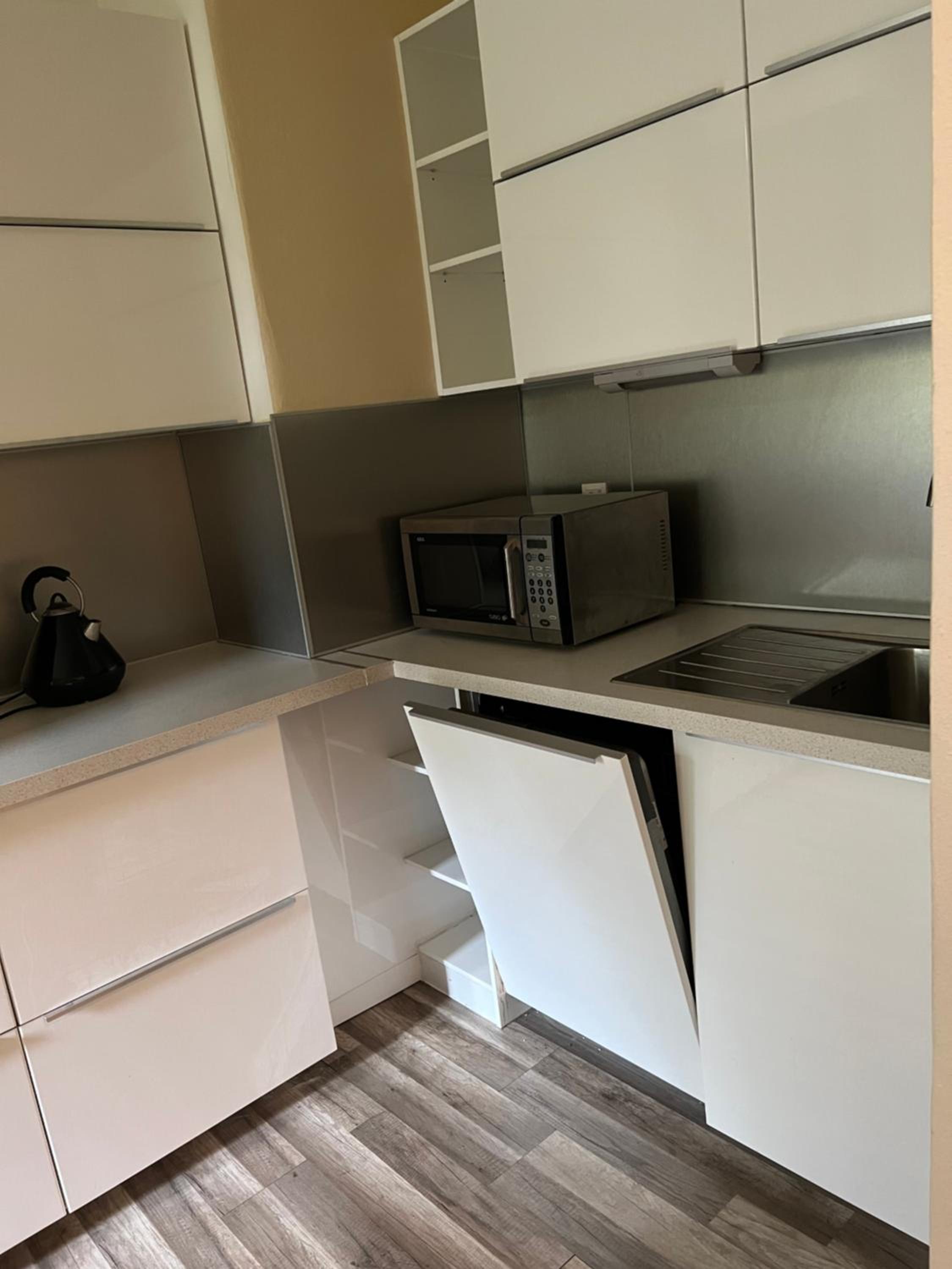 One-Bedroom Apartment - Photo 13