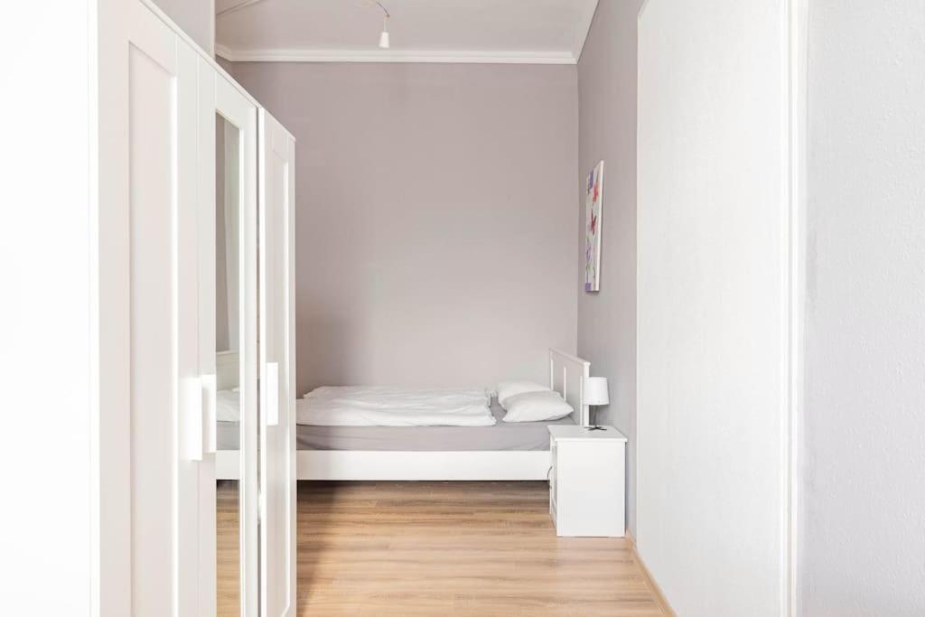 Apartment - Photo 11