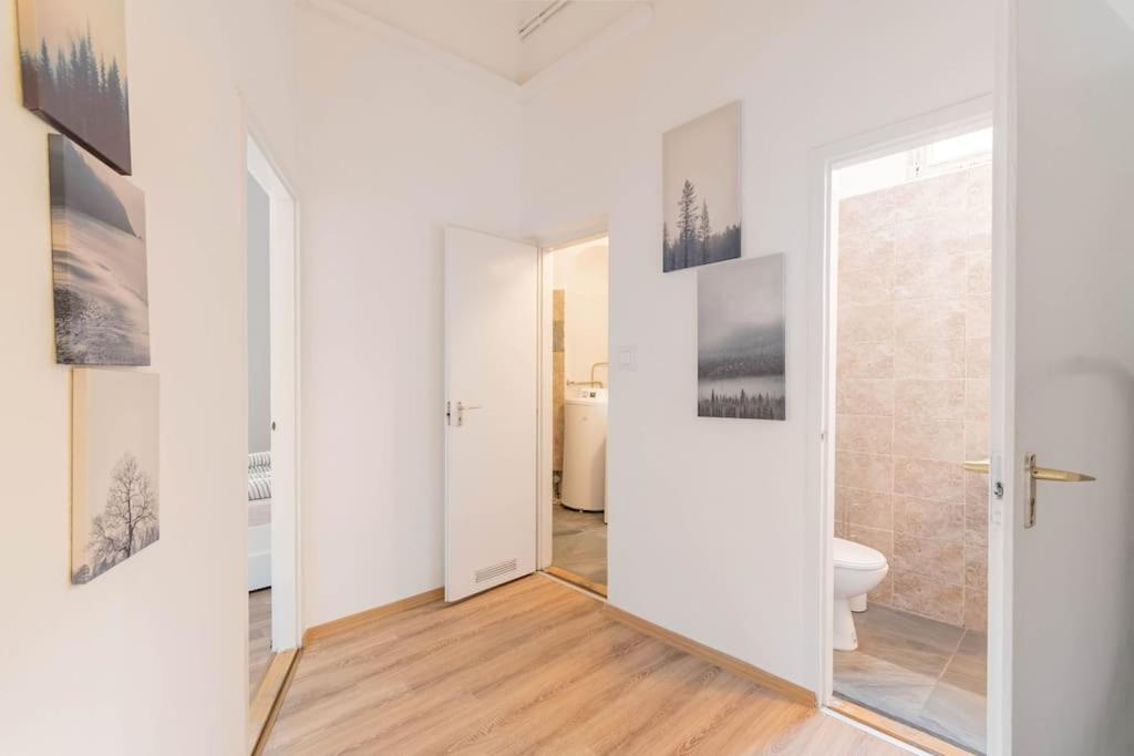 Apartment - Photo 1