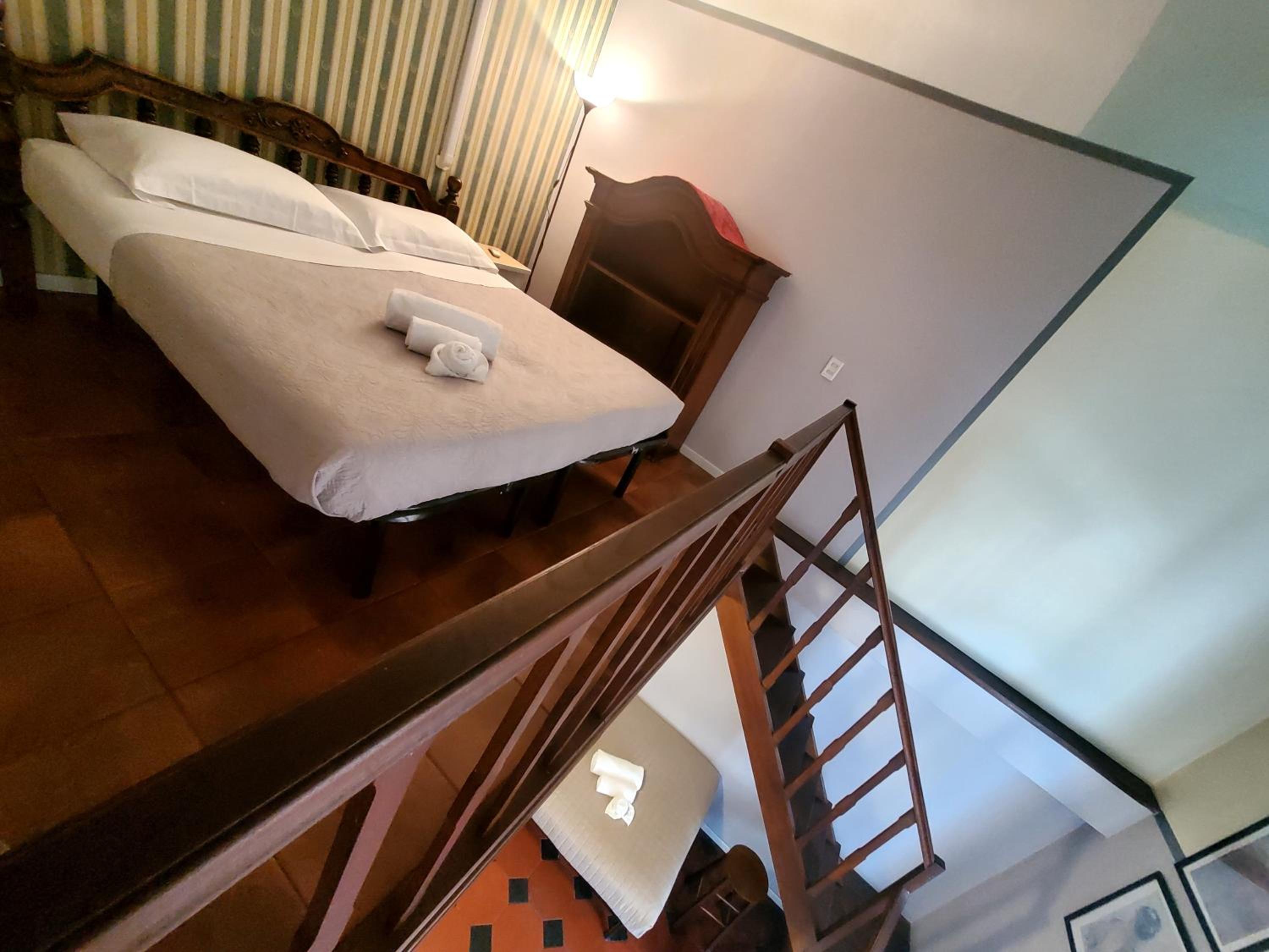 Triple Room with Balcony photo 2