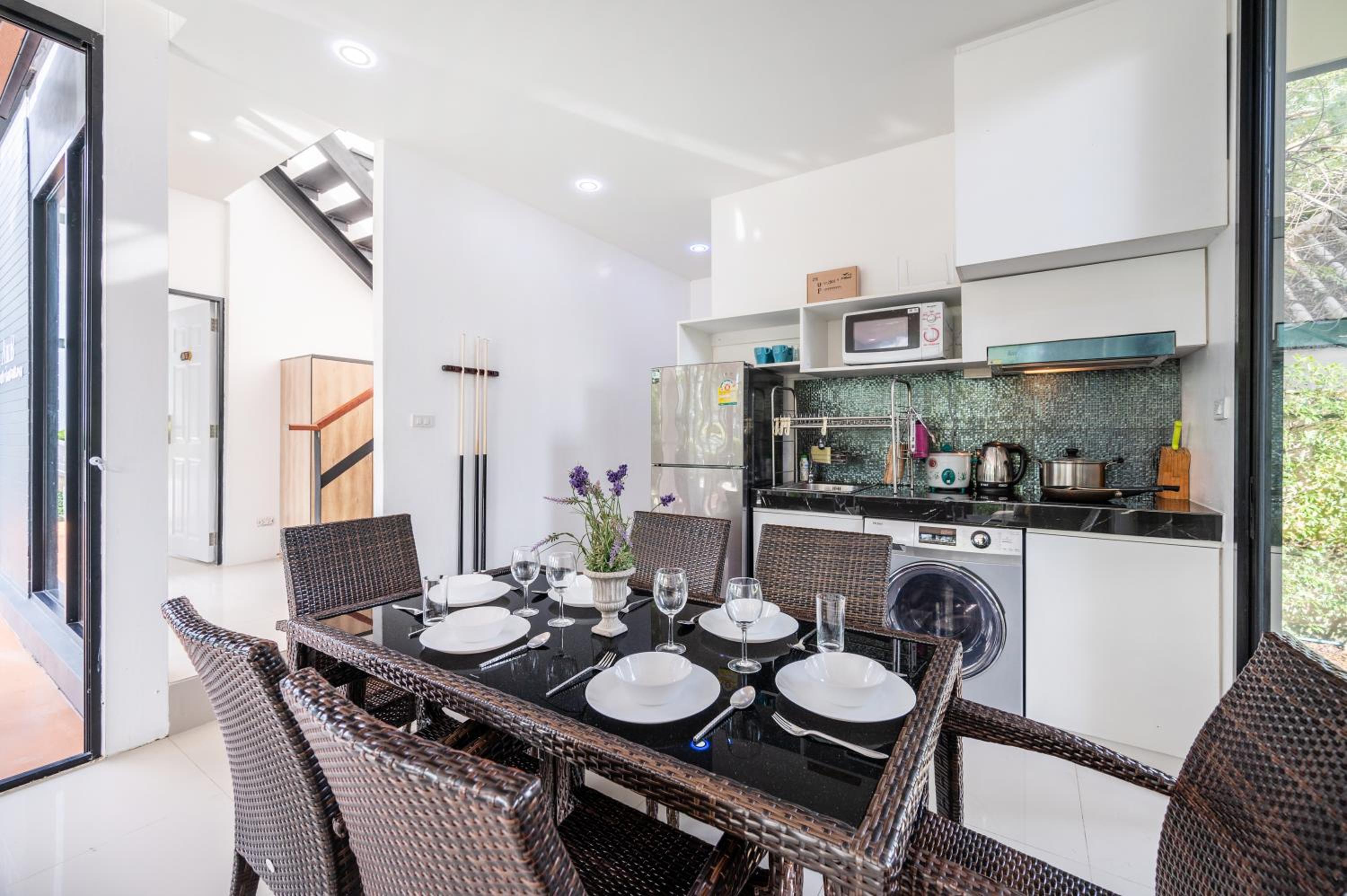 Three-Bedroom Villa - Photo 19