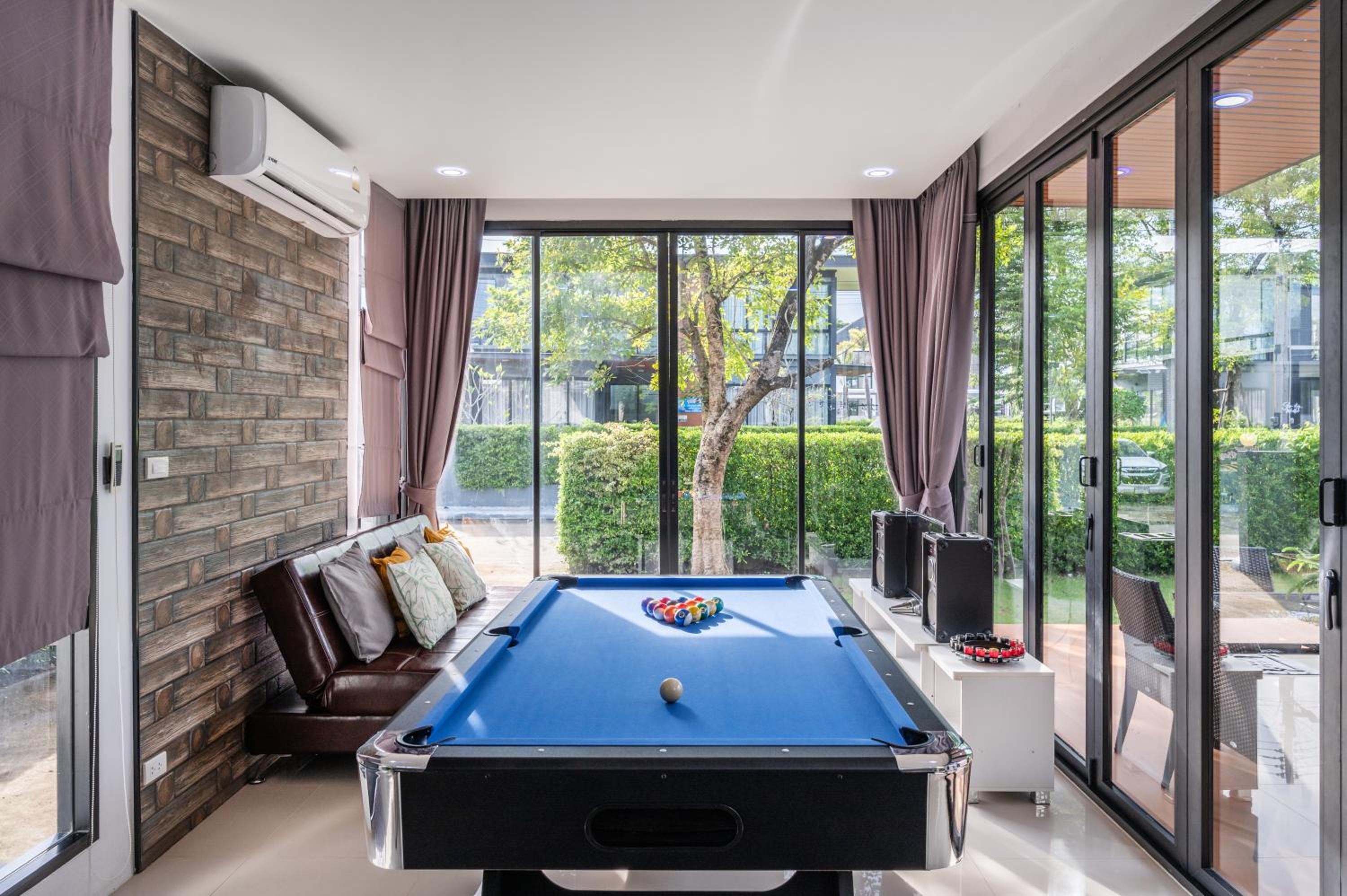 Three-Bedroom Villa - Photo 26