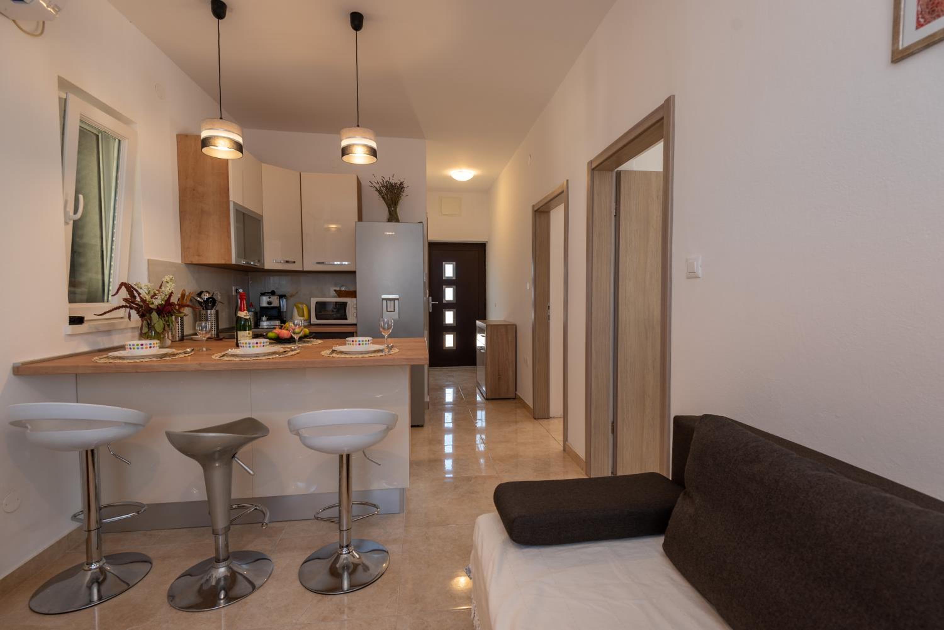 Two-Bedroom Apartment - Photo 6