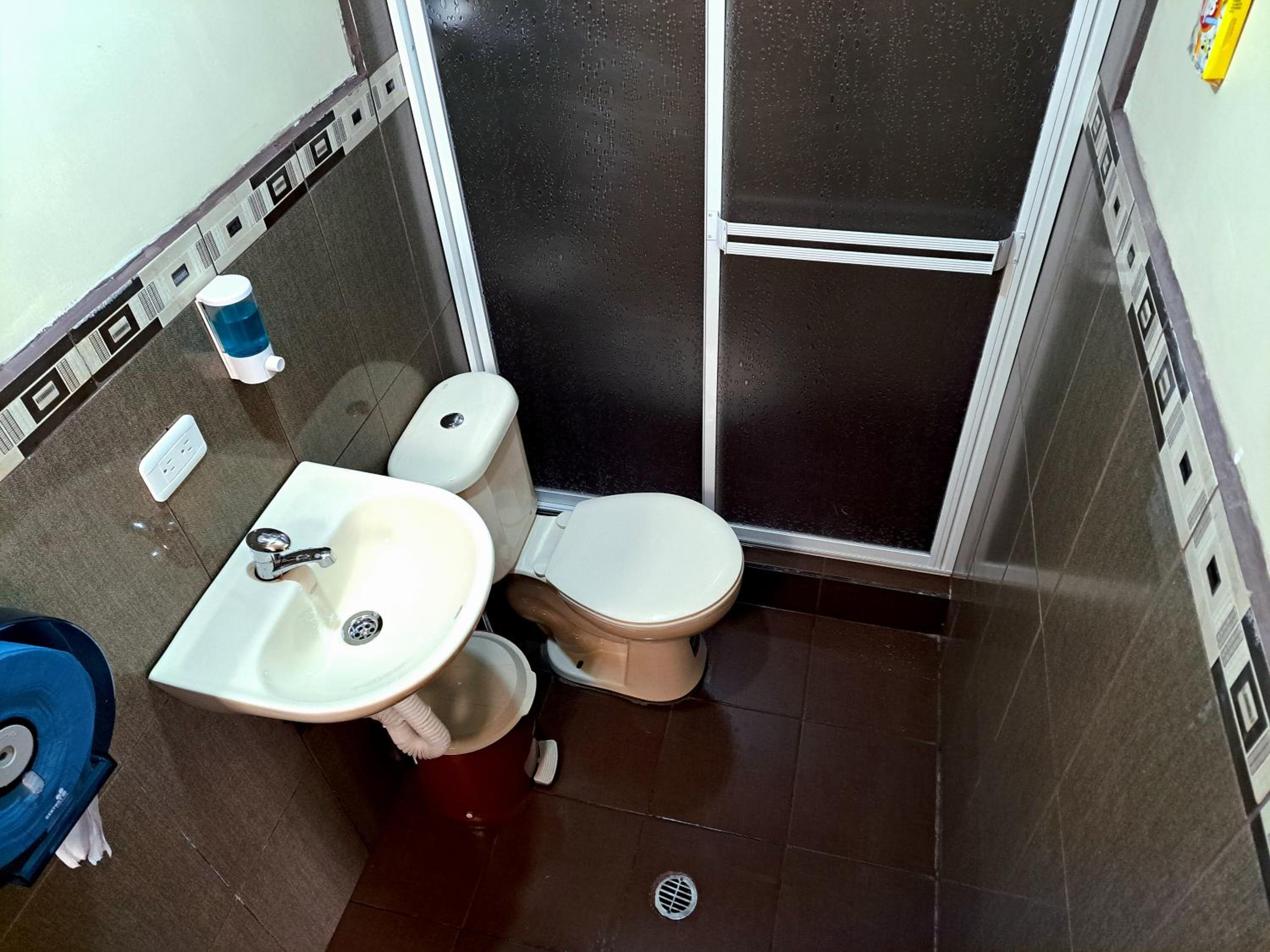 Triple Room with Private Bathroom photo 2