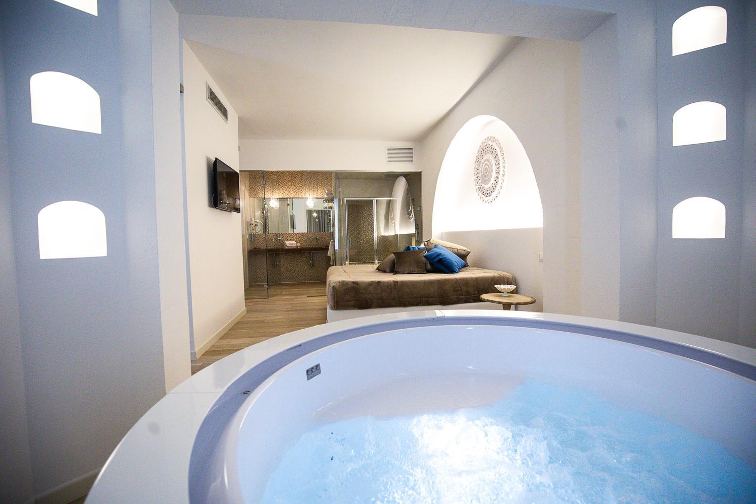 Suite with Spa Access