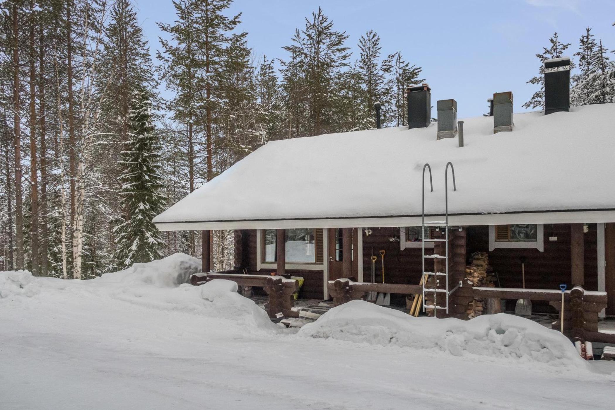 Two-Bedroom Chalet - Photo 6