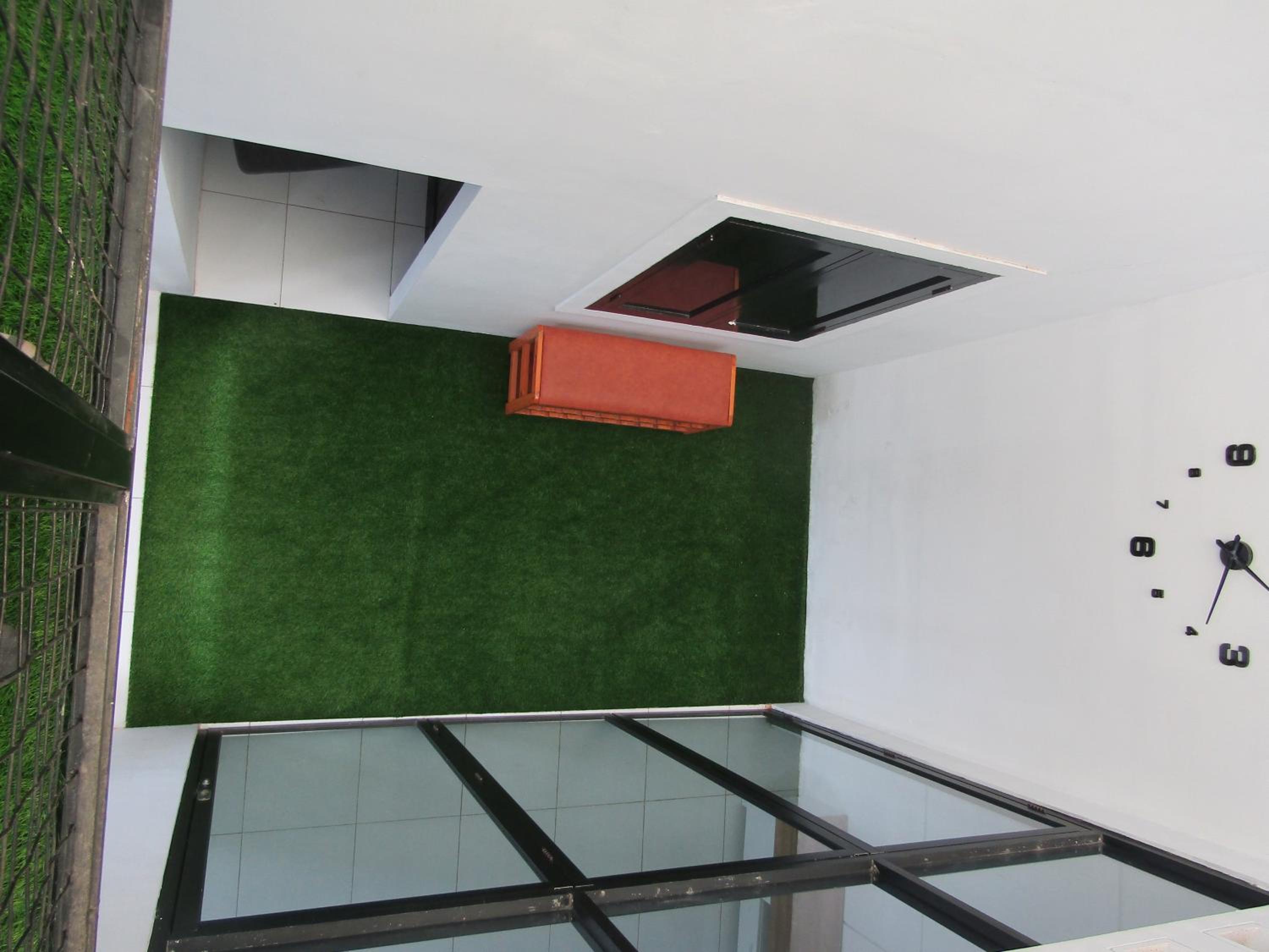 Three-Bedroom Villa - Photo 6