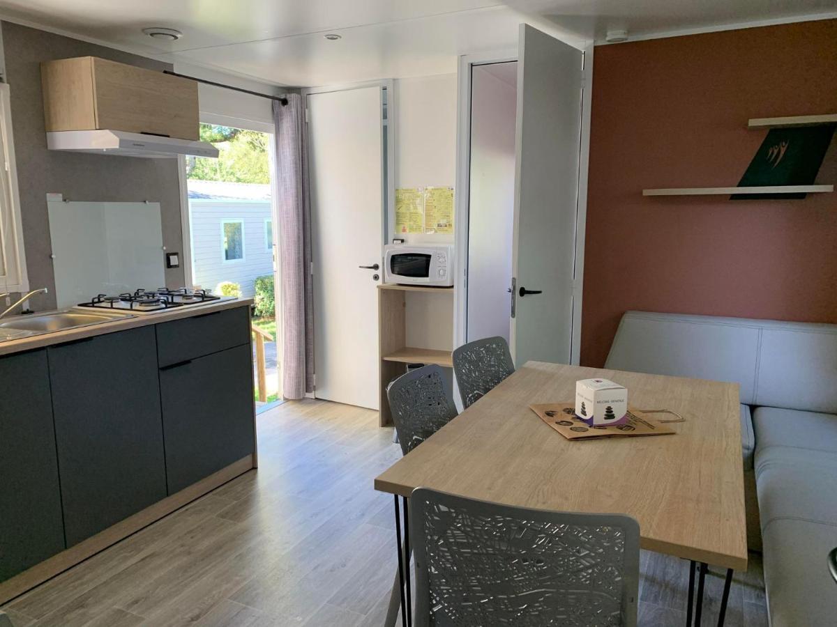 Mobile Home (8 Adults) photo 1