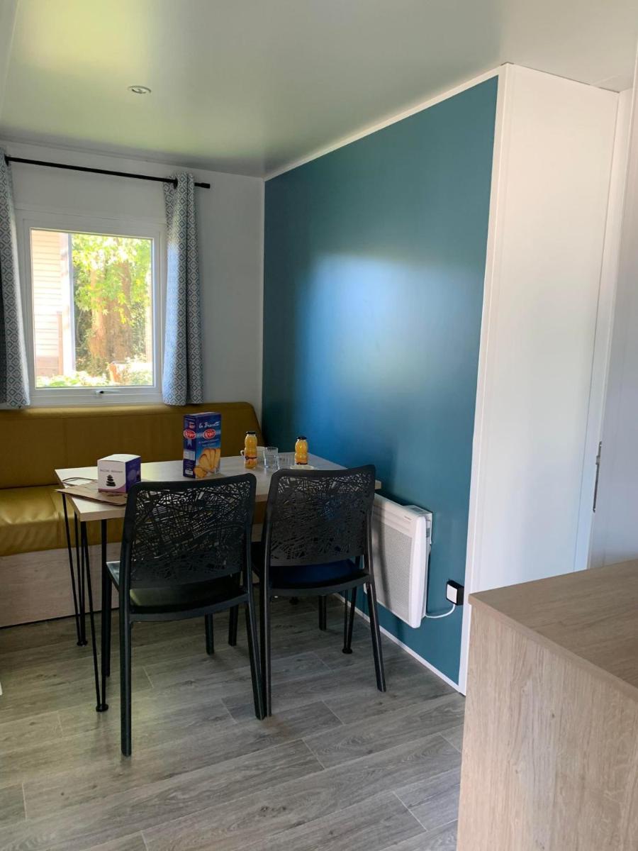 Mobile Home (6 Adults) photo 3