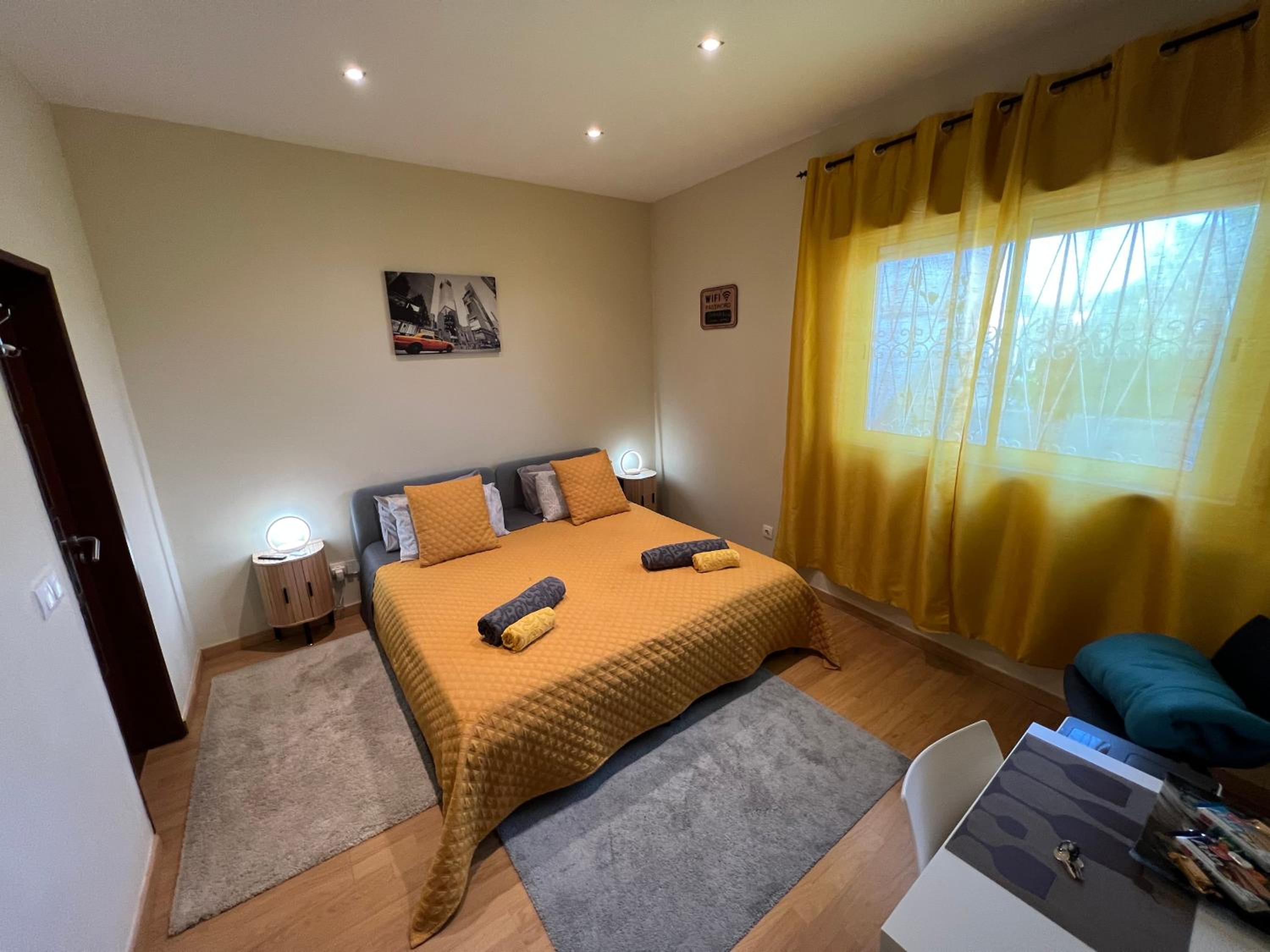 Double or Twin Room - Photo 7