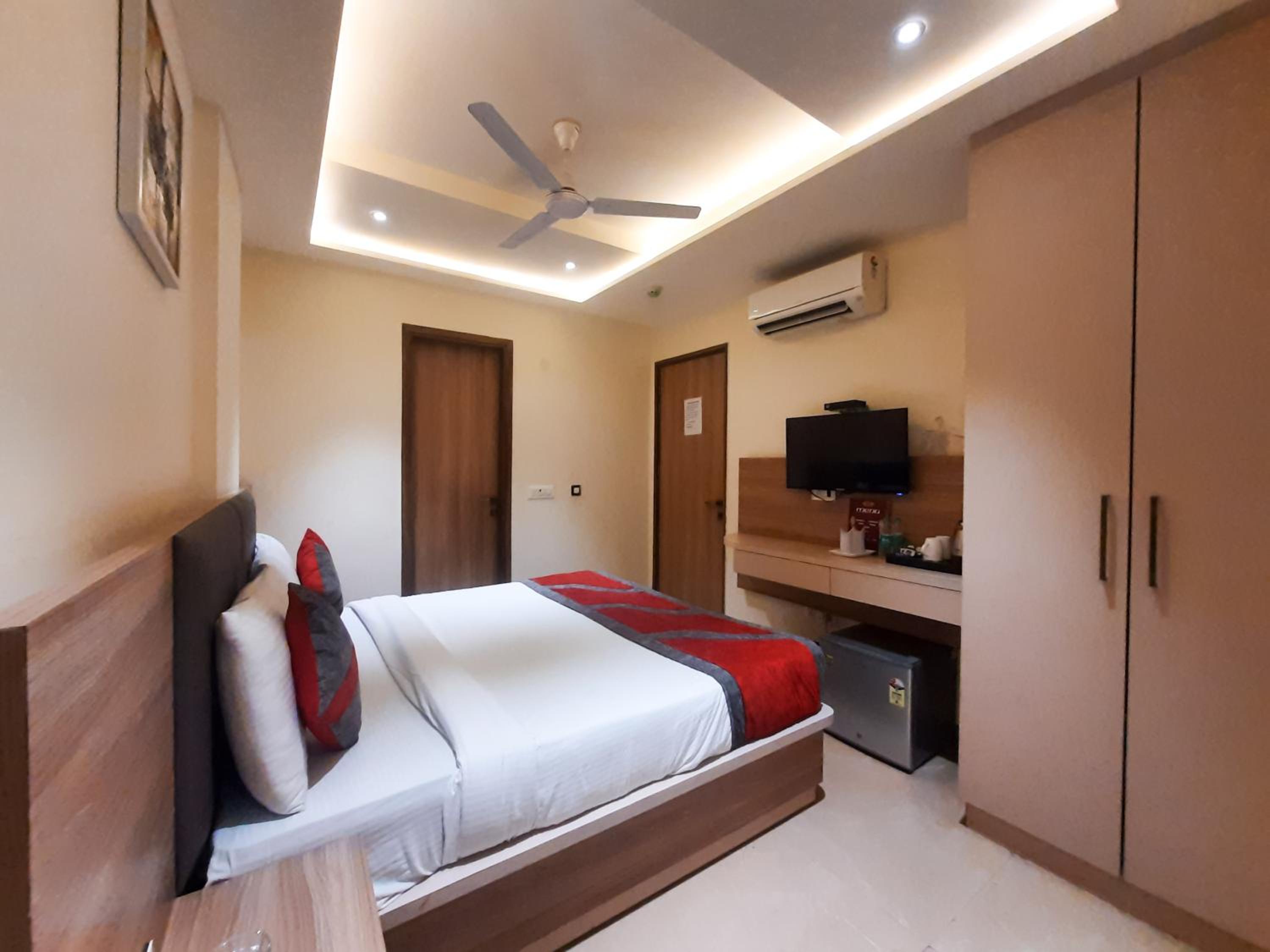 Deluxe Double Room - Photo 6