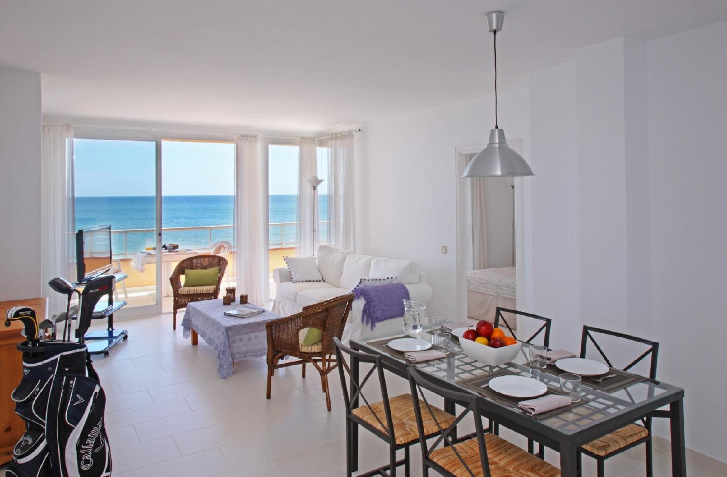 Apartamento con vista al mar