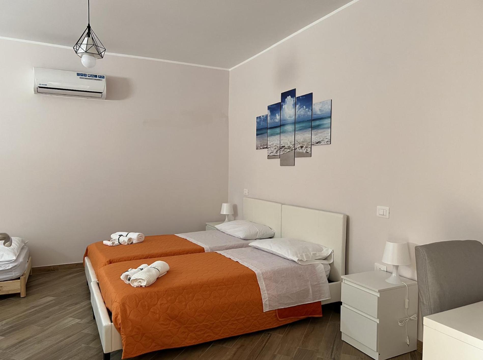 Economy Quadruple Room photo 1