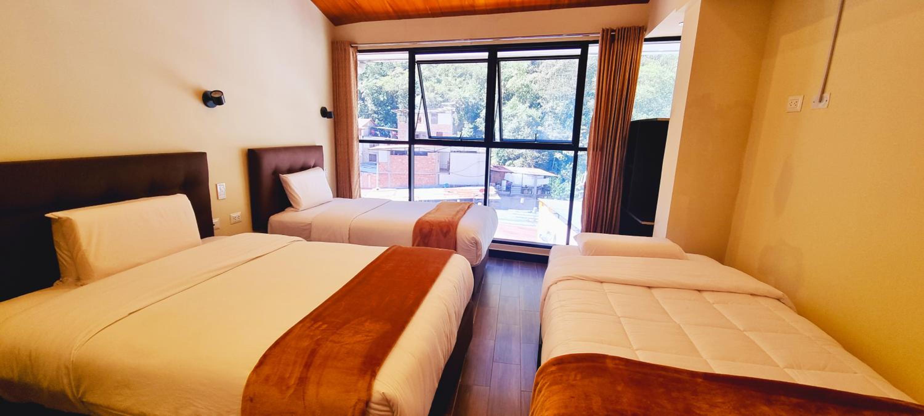 Standard Triple Room photo 3