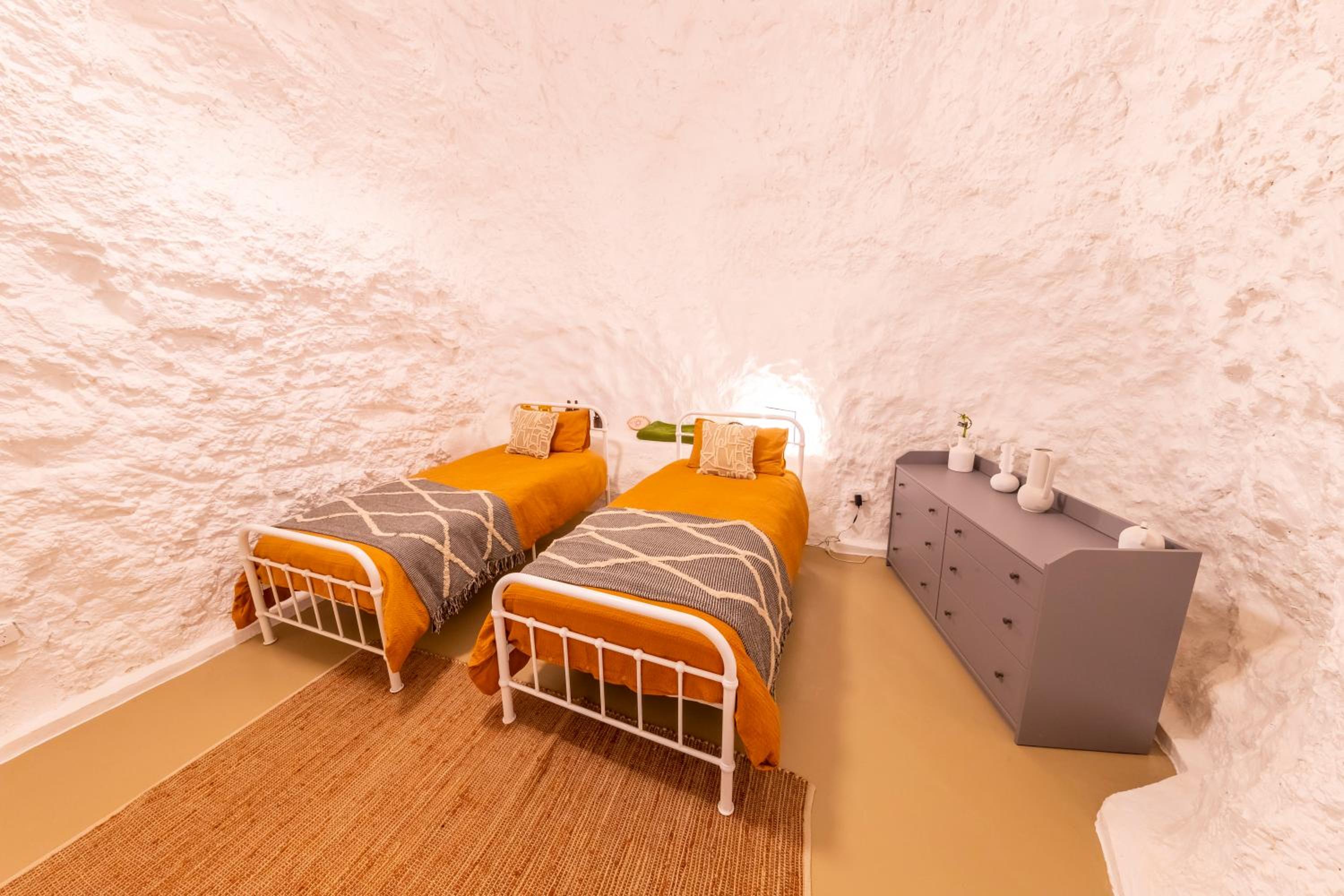 Two-Bedroom House photo 3