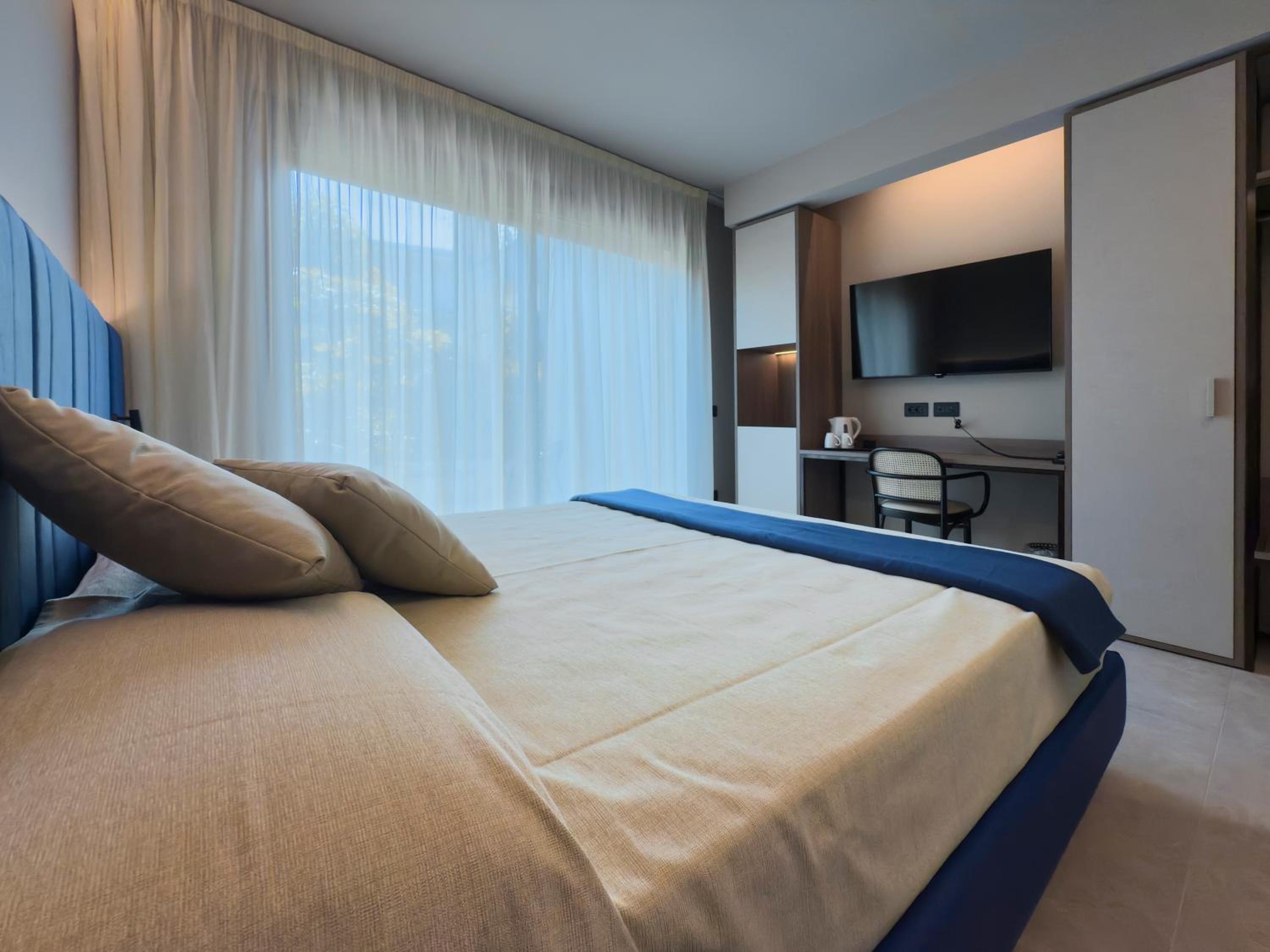 Comfort Double Room with Balcony - Separate Building photo 2