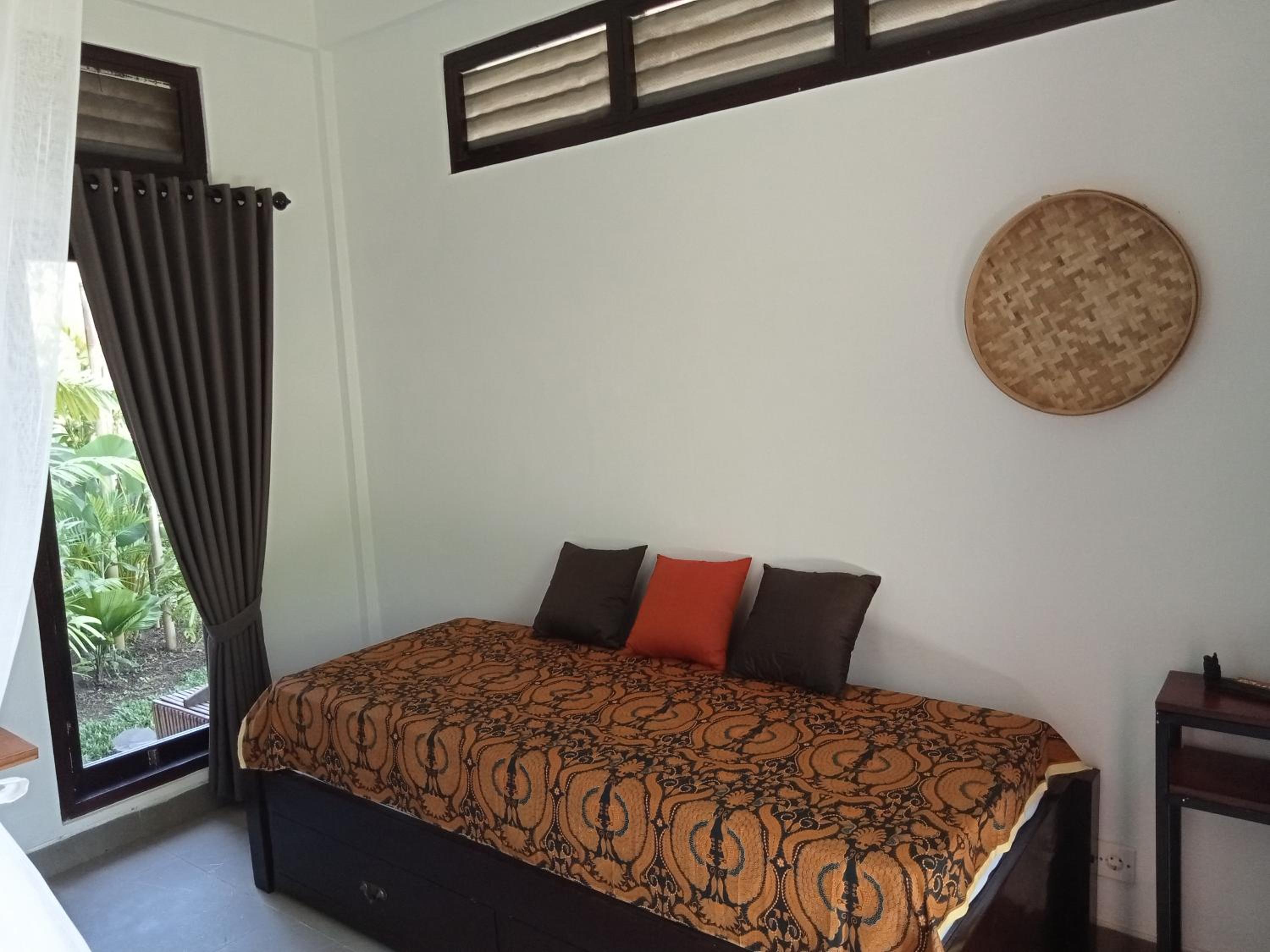 Triple Room - Photo 11