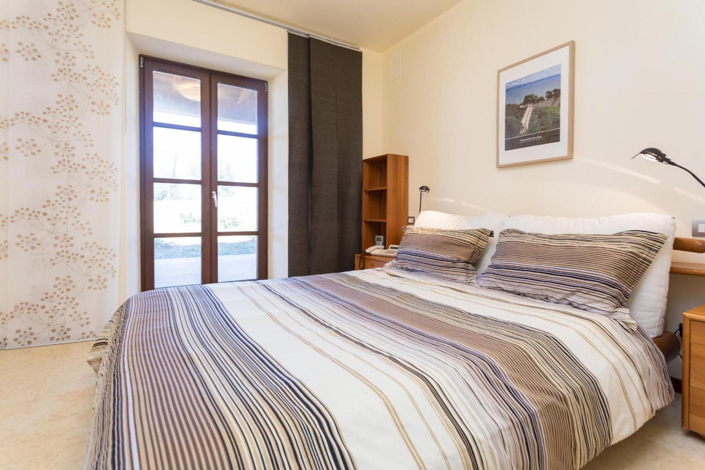 Two-Bedroom Apartment with Spa Bath