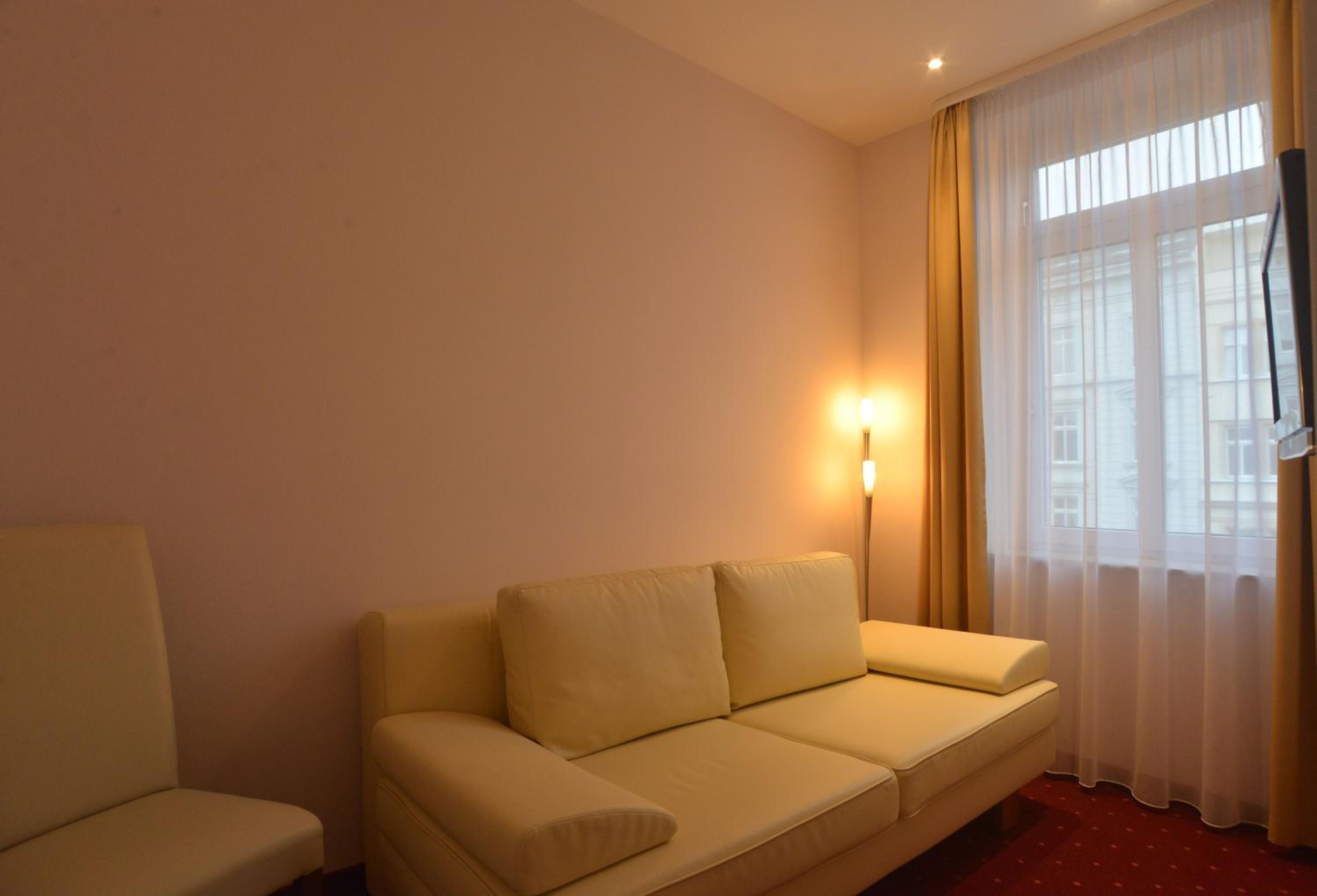 Junior Suite - Photo 2