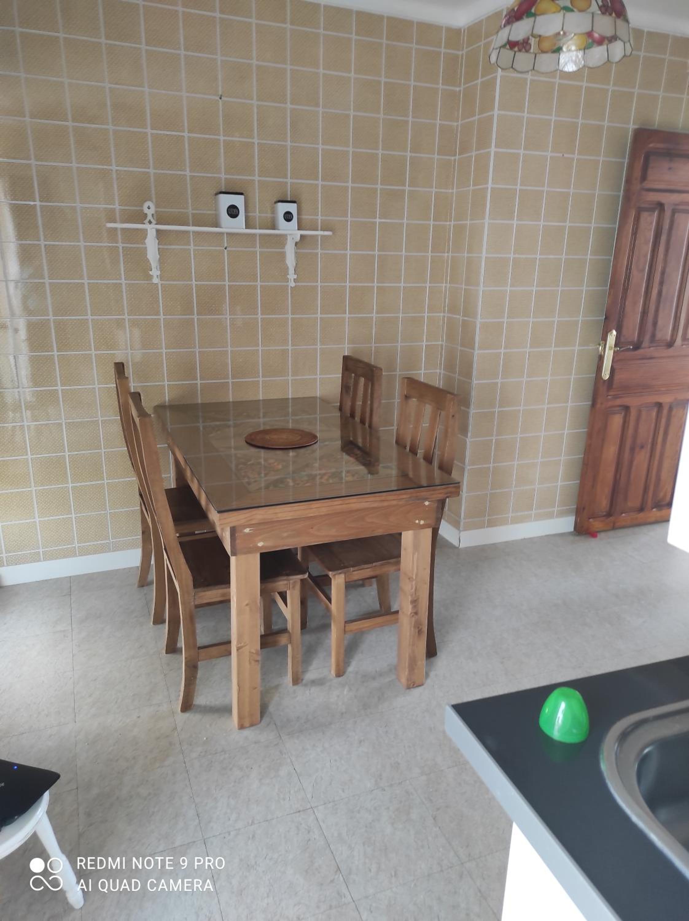 Two-Bedroom House - Photo 3