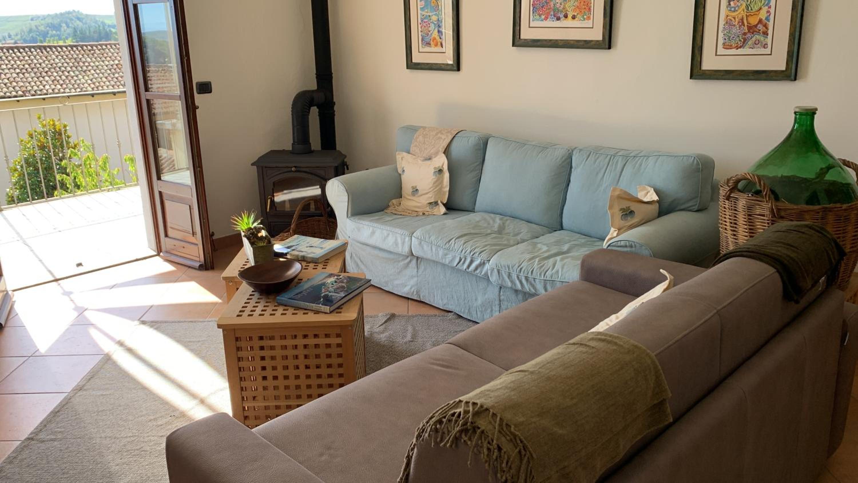 Executive Suite - Photo 6