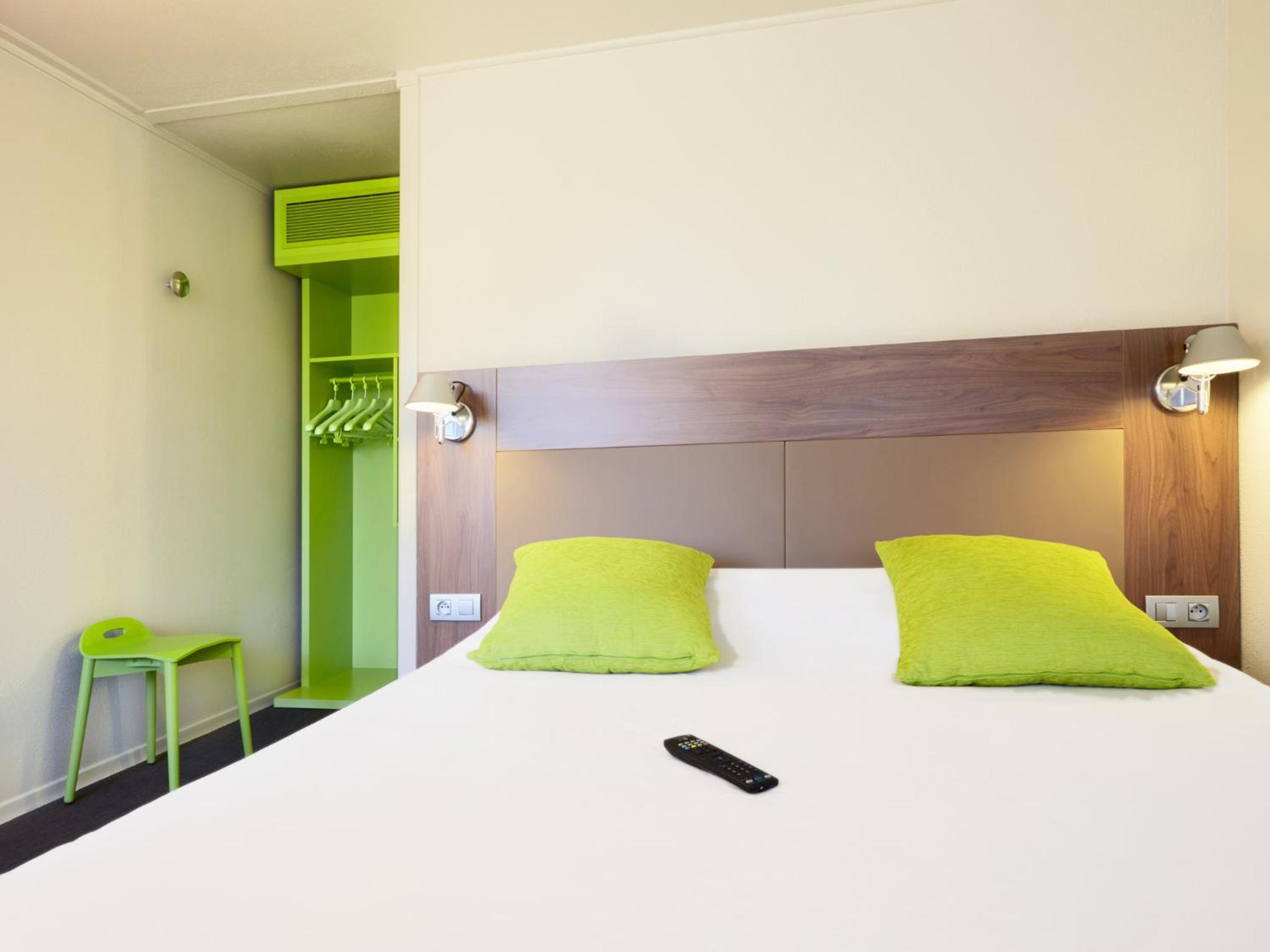Standard Double Room - Photo 4