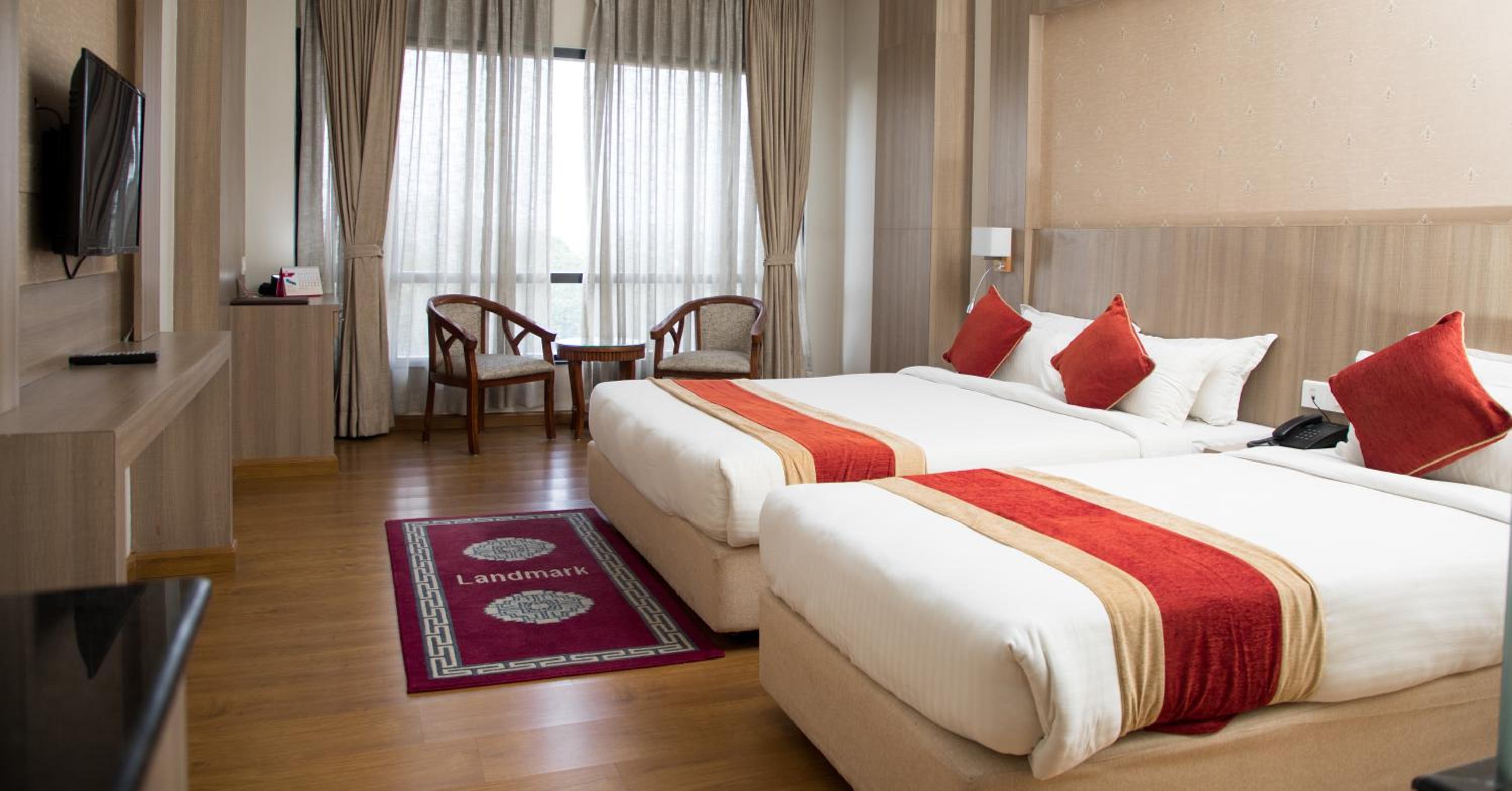 Deluxe Double or Twin Room - Photo 10