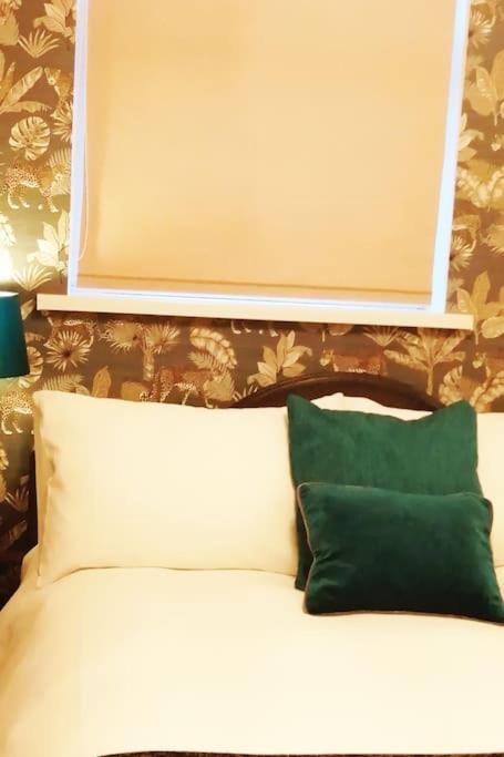 One-Bedroom Apartment - Photo 18
