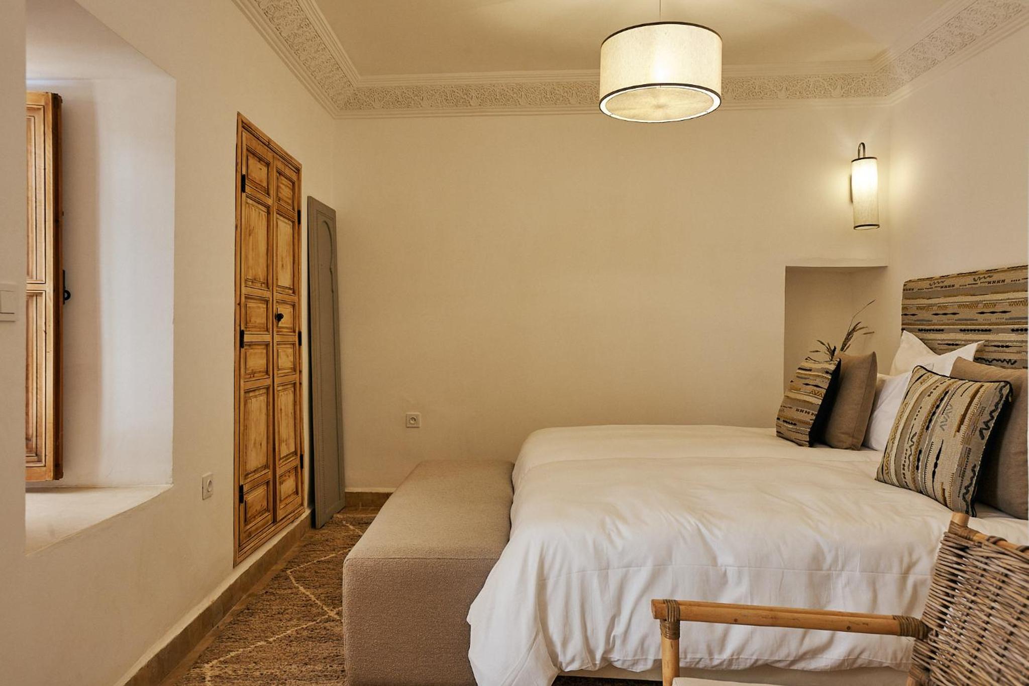 Deluxe Twin Room - Photo 4