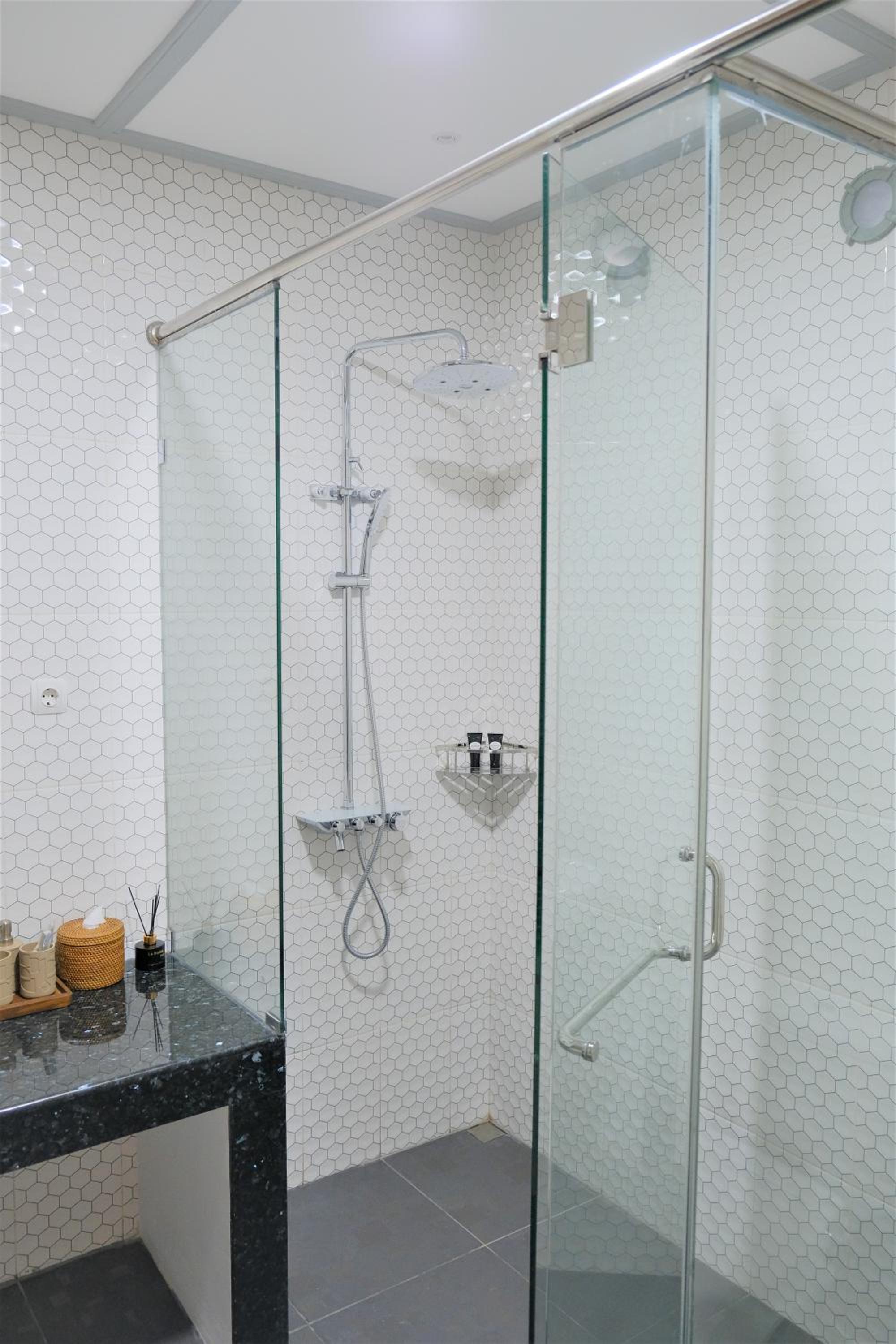 Junior Suite - Photo 8